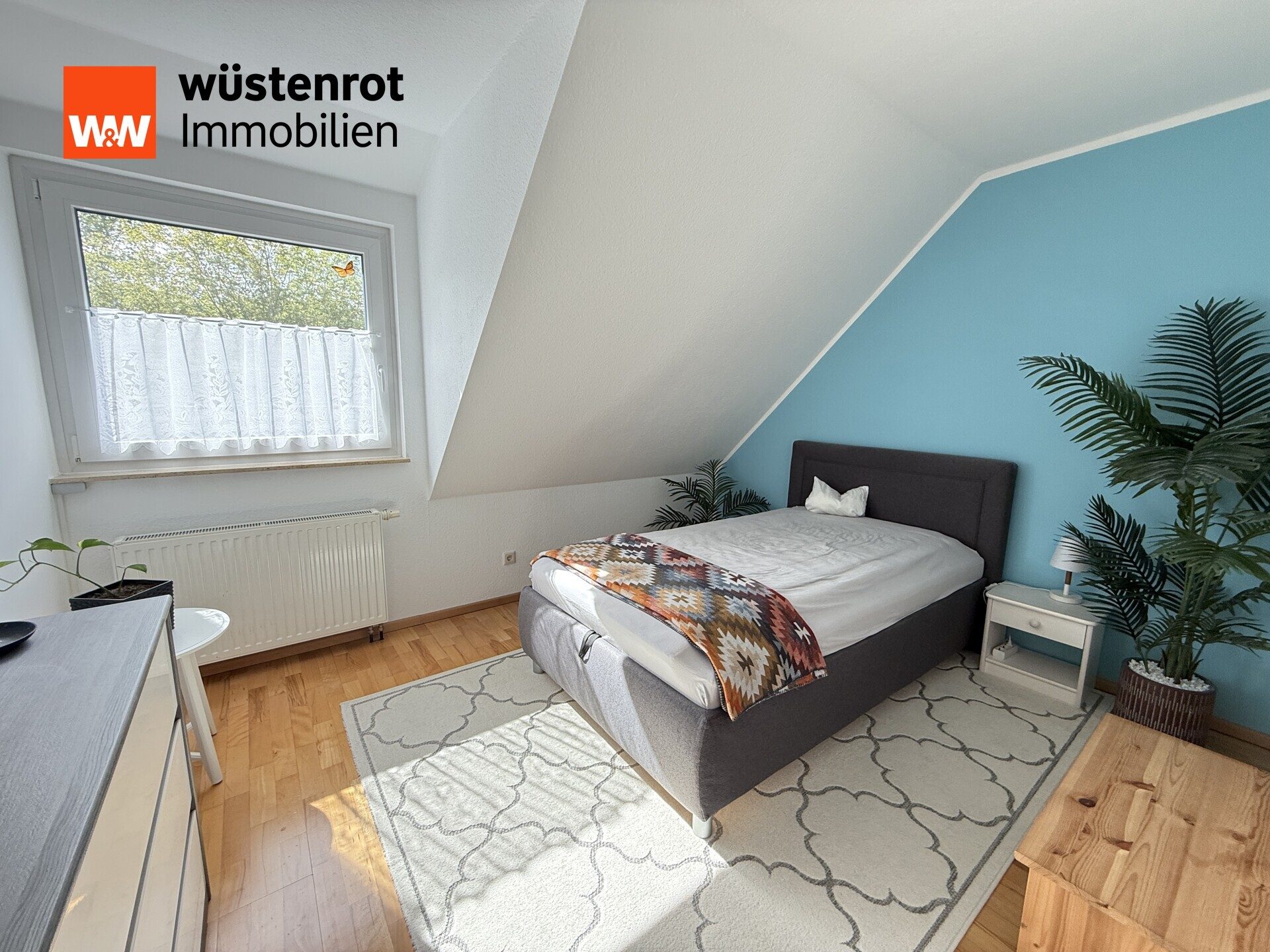Immobilienangebot - Meine - Alle - Modernisierte DHH in zweiter Reihe einer ruhigen, gepflegten Wohnsiedlung nahe dem Ortskern v. Meine