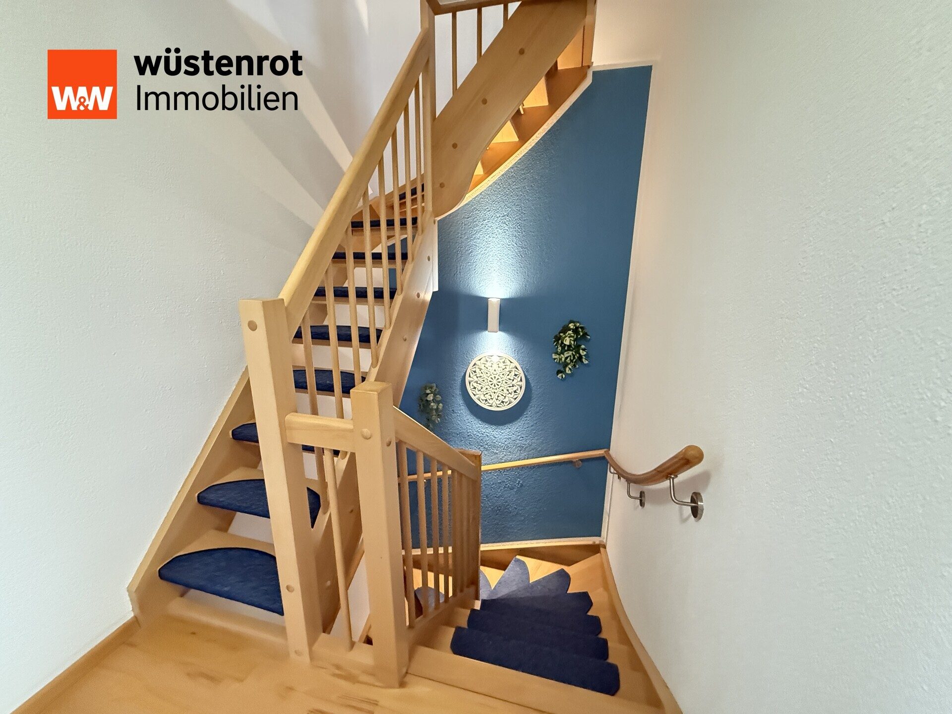 Immobilienangebot - Meine - Alle - Modernisierte DHH in zweiter Reihe einer ruhigen, gepflegten Wohnsiedlung nahe dem Ortskern v. Meine
