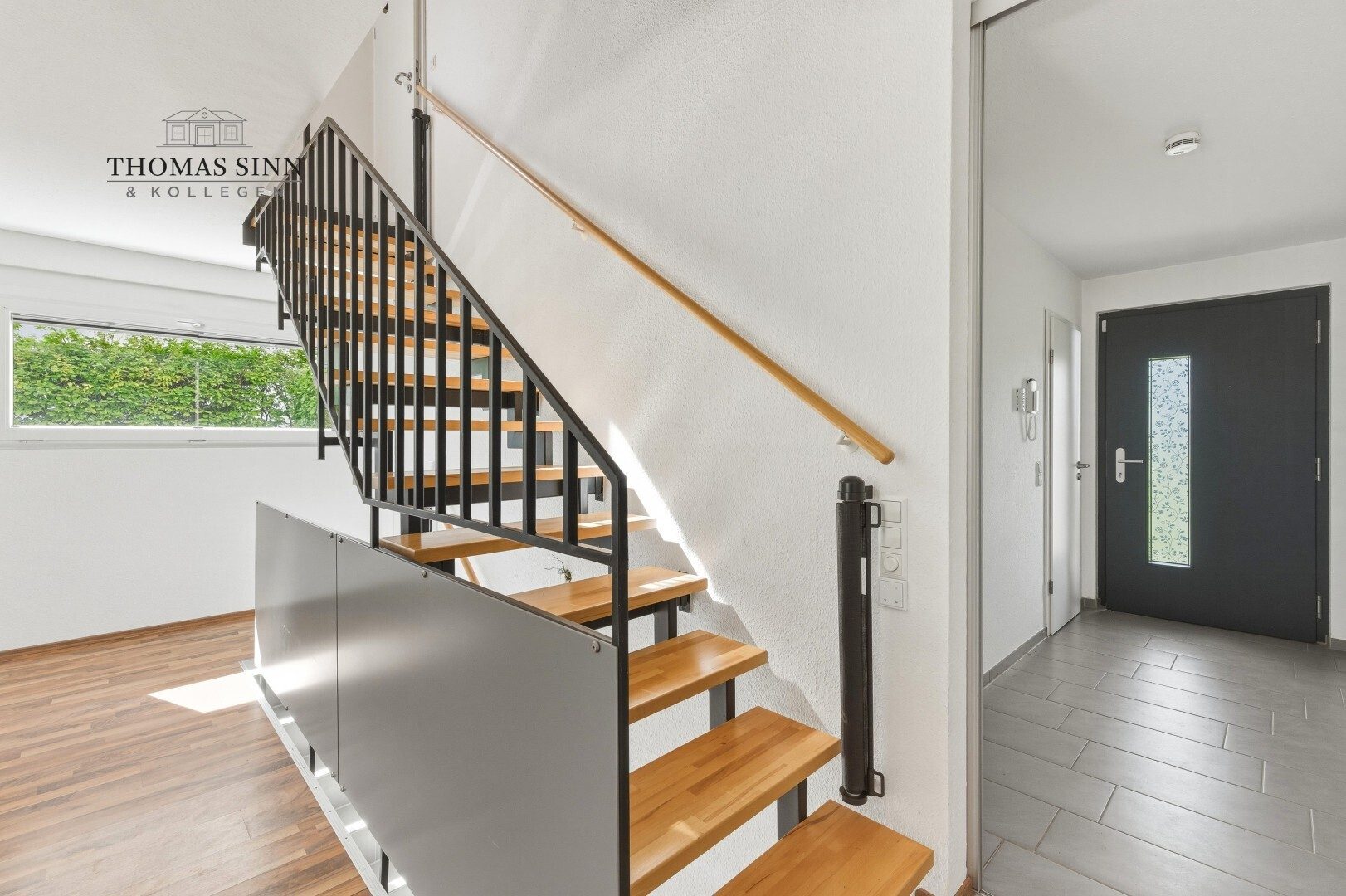 Immobilienangebot - Leingarten - Alle - Familienfreundliche "Doppelhaushälfte" mit pflegeleichtem Garten und viel Platz auf drei Etagen