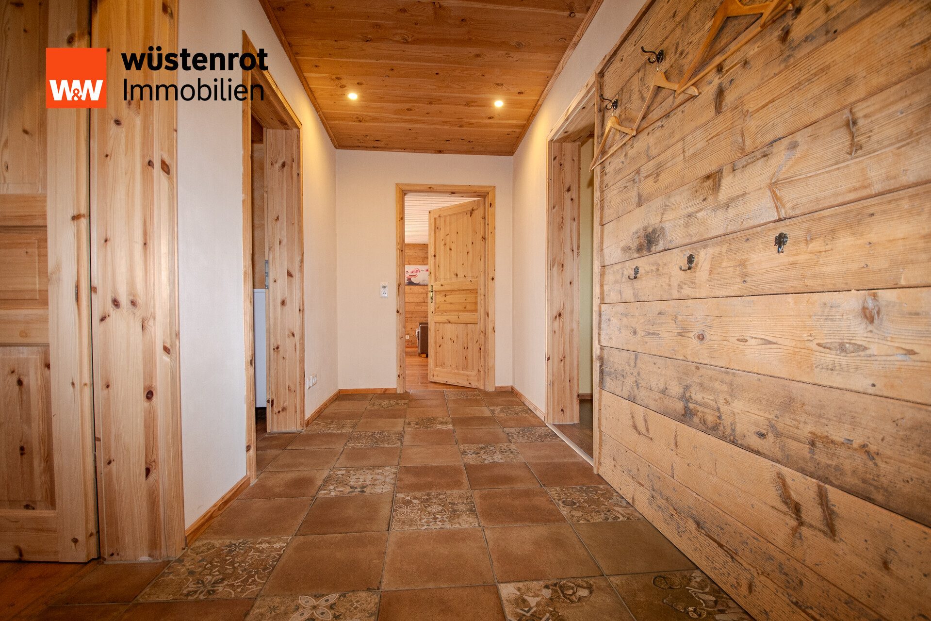 Immobilienangebot - Oybin / Hain - Alle - Seltene Gelegenheit in Oybin: MFH mit Ferienvermietung & stabilem Mietertrag