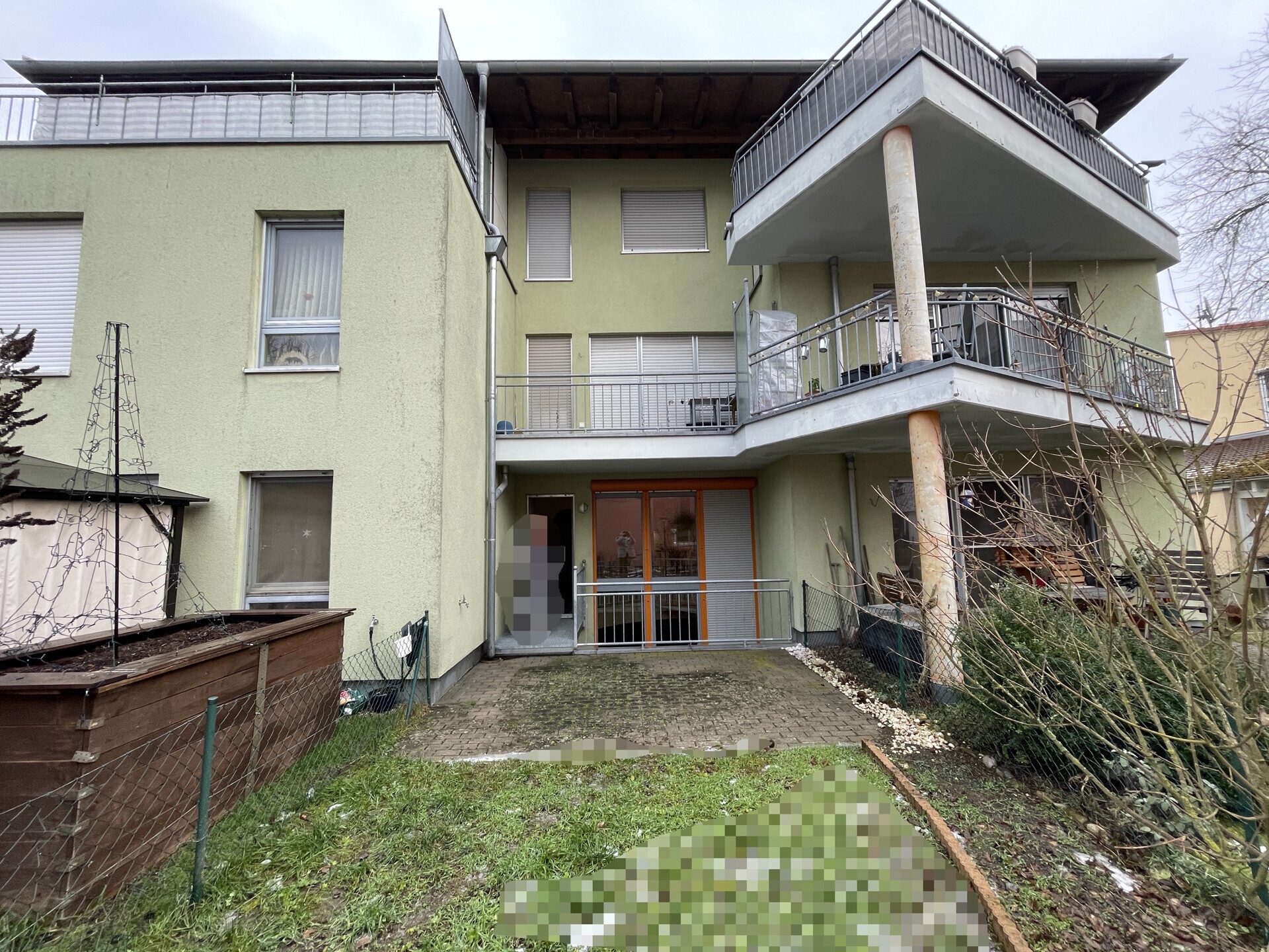 Immobilienangebot - Neuendettelsau - Alle - Sehr ruhige 2-Zi-ETW mit Garten in Neuendettelsau!