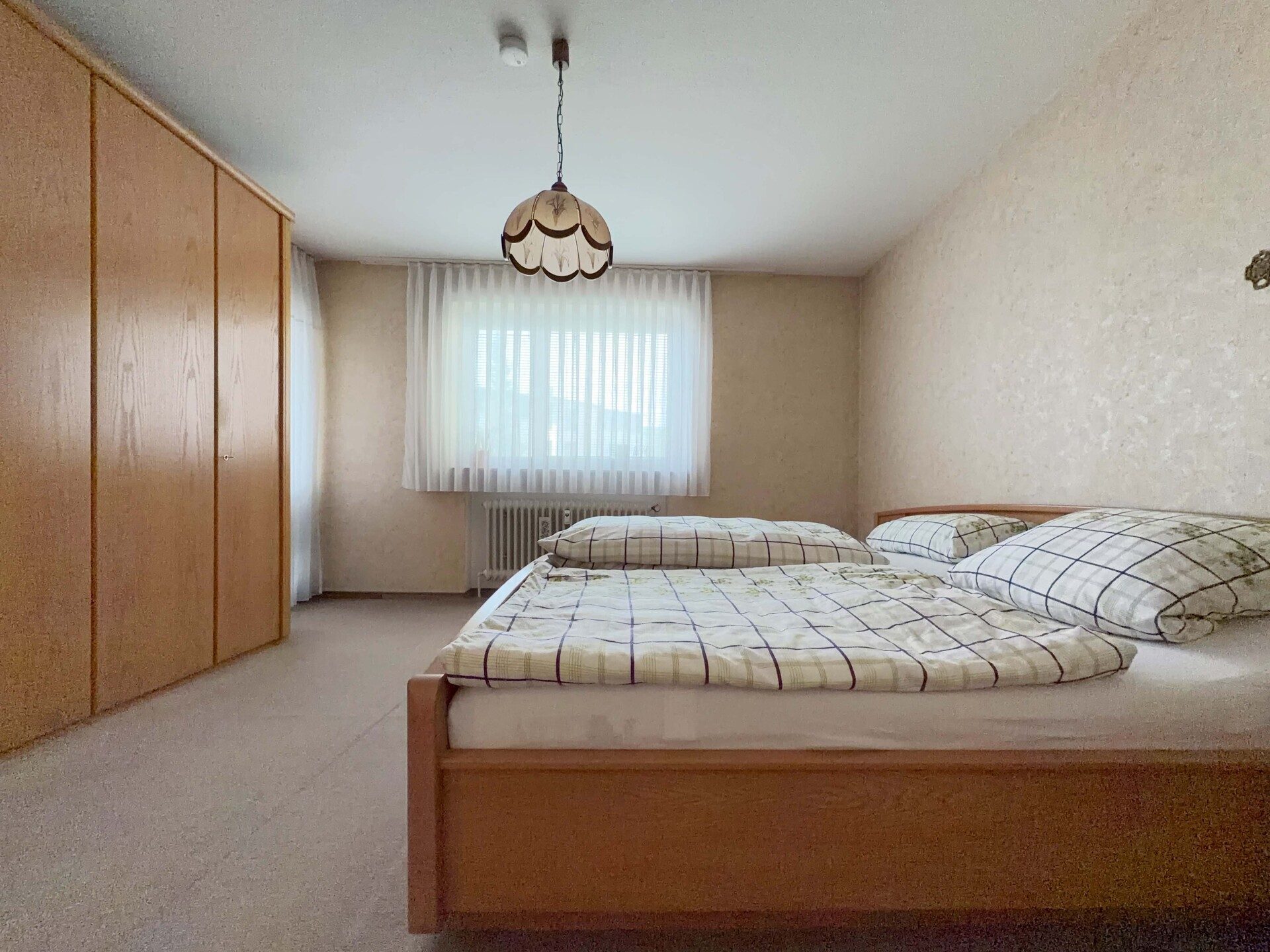Immobilienangebot - Rietheim-Weilheim / Rietheim - Alle - Gute Kapitalanlage zum TOP-Preis. Sicher seit
30 Jahren vermietet. 2 Zimmer auf 56 m². Plus
Garage.