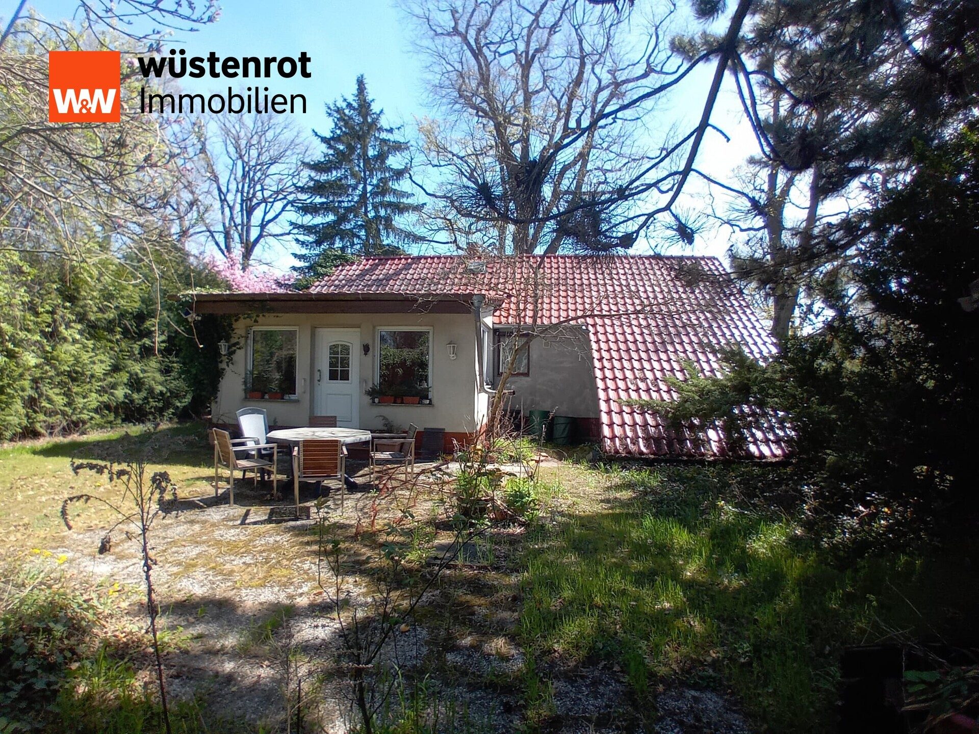 Immobilienangebot - Ragow-Merz / Merz - Alle - Gemütlicher Bungalow mit Erweiterungspotenzial bei Beeskow zu verkaufen. Schauen Sie vorbei...