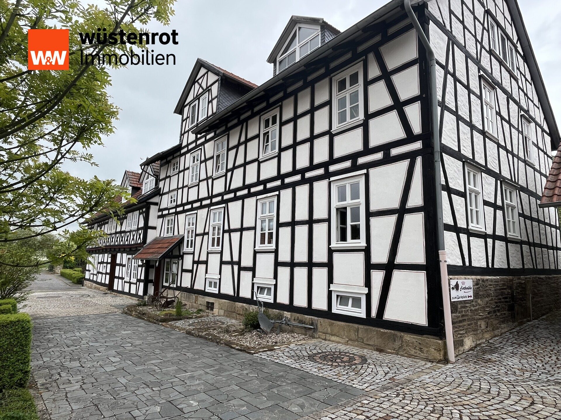 Immobilienangebot - Mühlhausen/Thüringen - Alle - Außergewöhnlicher Landgasthof - alte Mühle
Hotel, Eventlocation, Wohnimmobilien &  30.000 m² Grdstk.