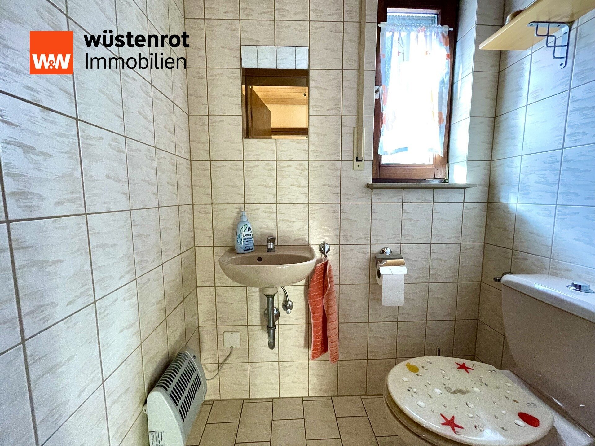 Immobilienangebot - Ötigheim - Alle - ENTFALTUNG IM ZWEIFAMILIENHAUS: 2 Etagen mit 6 Zimmer, KFZ-Stellplätze, schöne und sehr ruhige Lage*