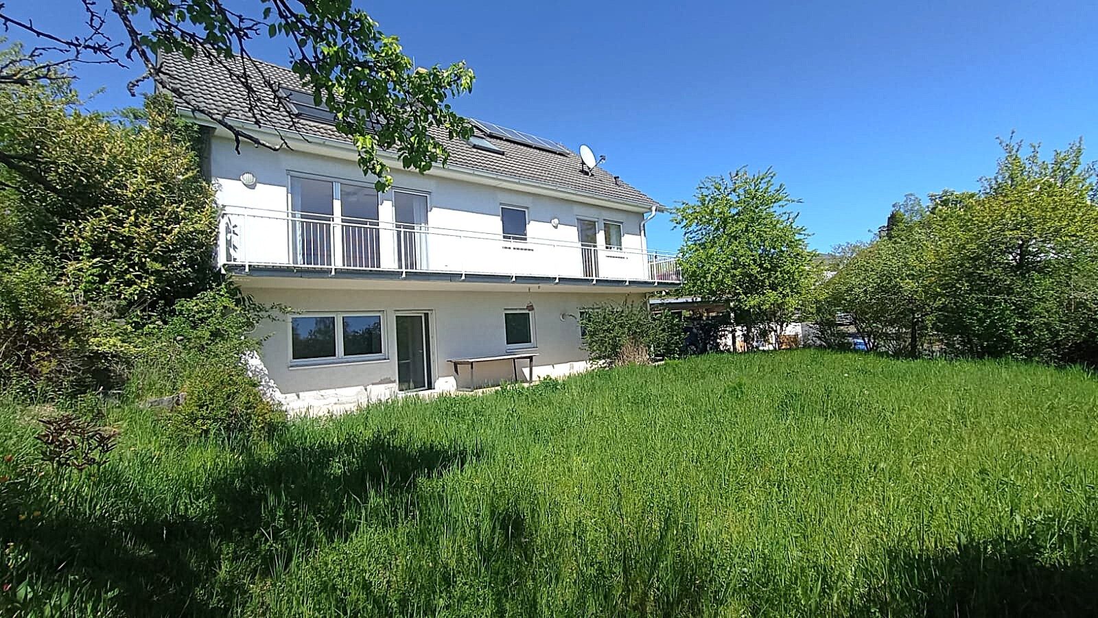 Immobilienangebot - Maßbach - Alle - Traumhafte Aussicht trifft Flexibilität – Ihr Zuhause mit Einlieger- & Zweifamilienoption
