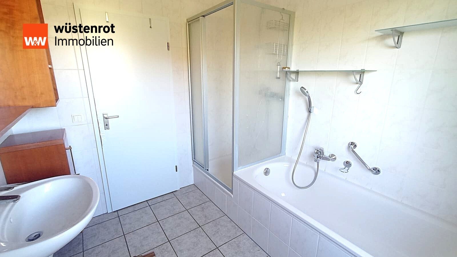 Immobilienangebot - Maßbach - Alle - Traumhafte Aussicht trifft Flexibilität – Ihr Zuhause mit Einlieger- & Zweifamilienoption
