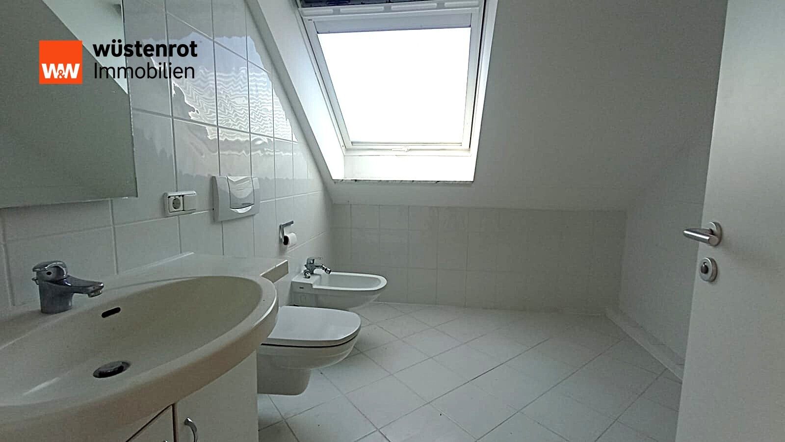 Immobilienangebot - Maßbach - Alle - Traumhafte Aussicht trifft Flexibilität – Ihr Zuhause mit Einlieger- & Zweifamilienoption