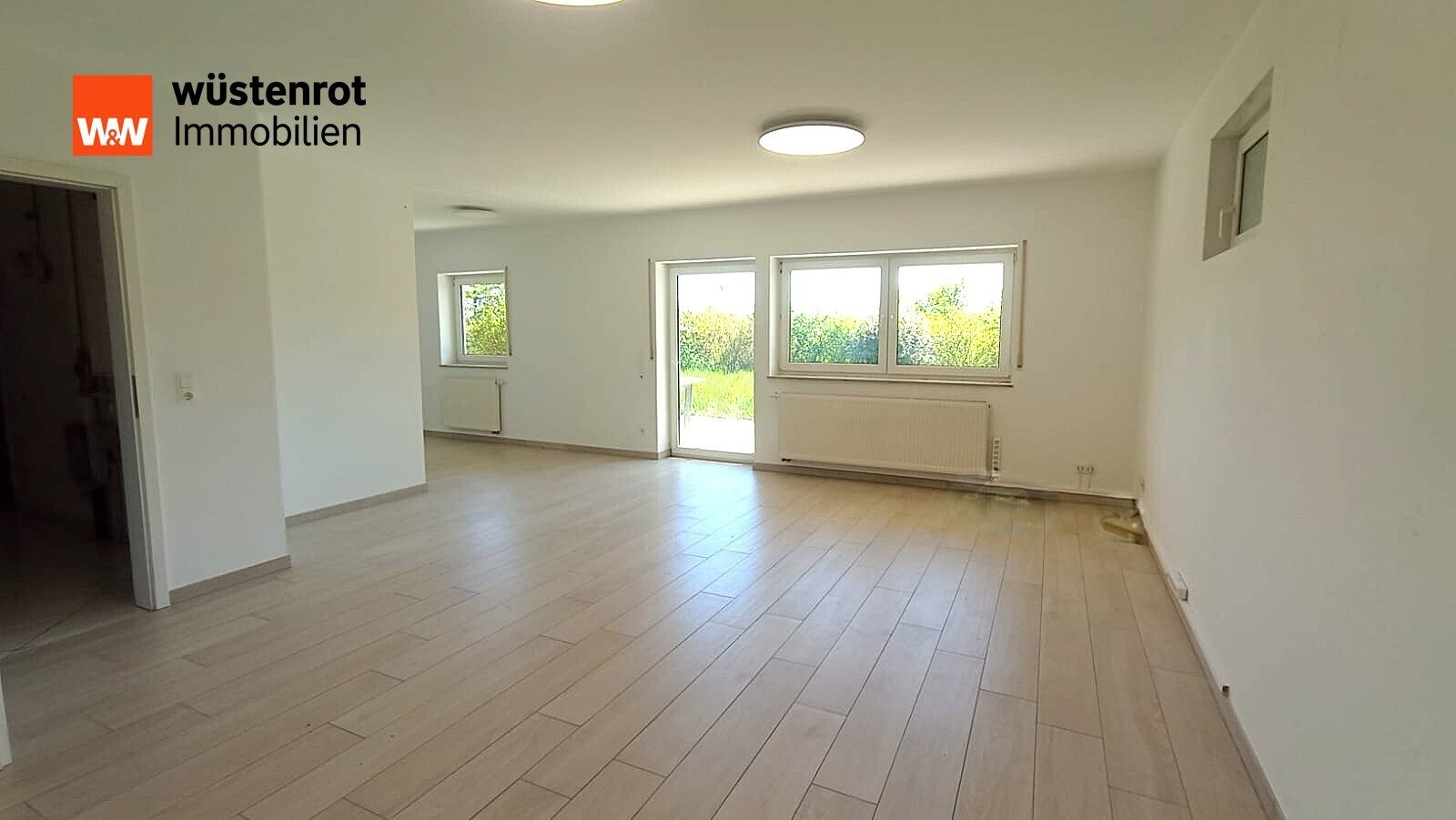 Immobilienangebot - Maßbach - Alle - Traumhafte Aussicht trifft Flexibilität – Ihr Zuhause mit Einlieger- & Zweifamilienoption