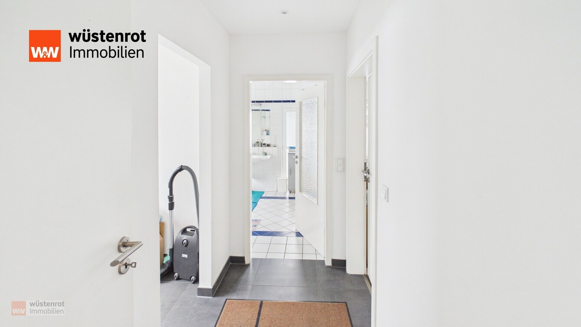Immobilienangebot - Wedemark - Alle - Natur, Ruhe & Familie – Einfamilienhaus mit Pool und großem Grundstück