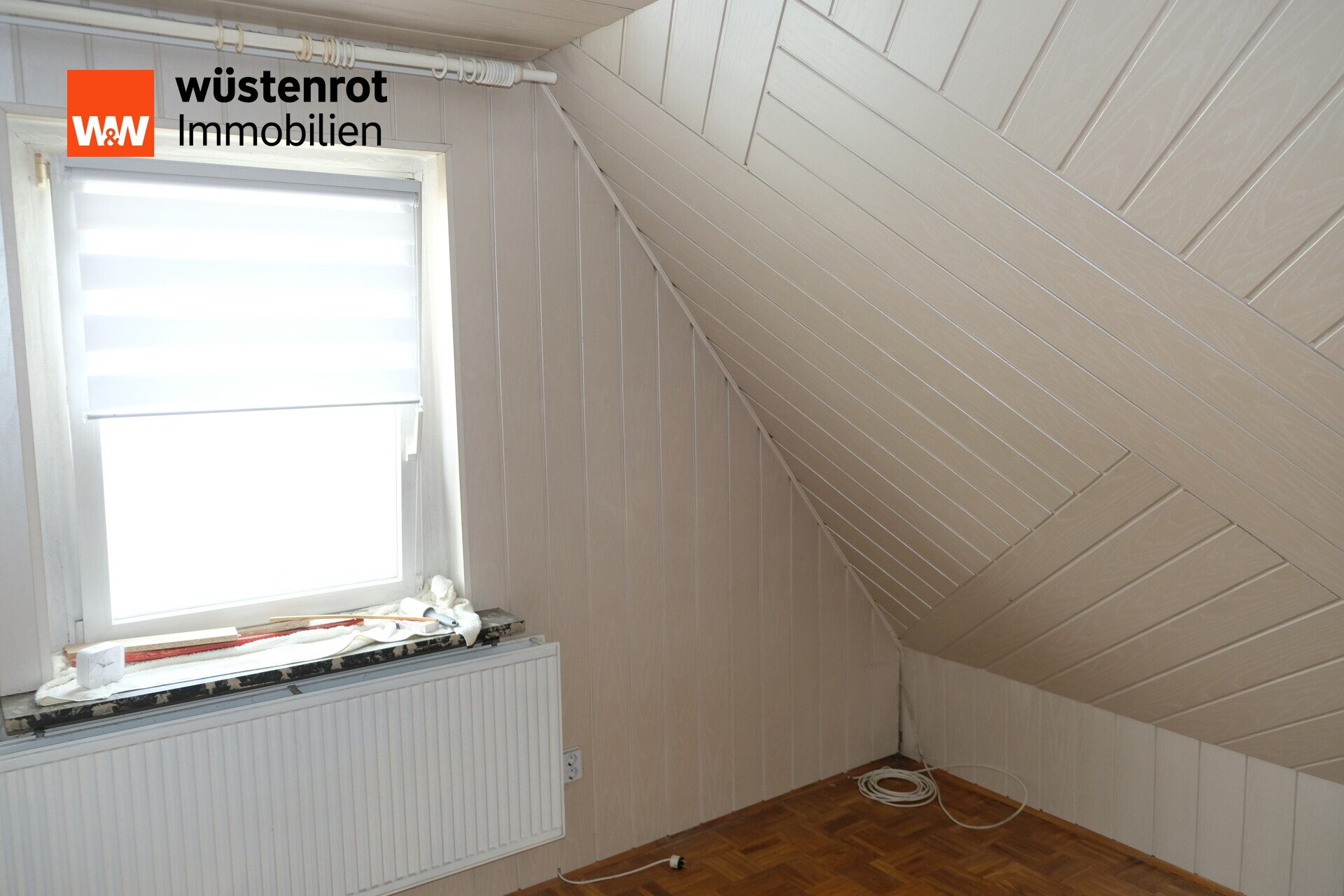 Immobilienangebot - Zwickau / Pöhlau - Alle - Charmantes EFH mit Wintergarten, Kamin & großem Grundstück – viel Potenzial