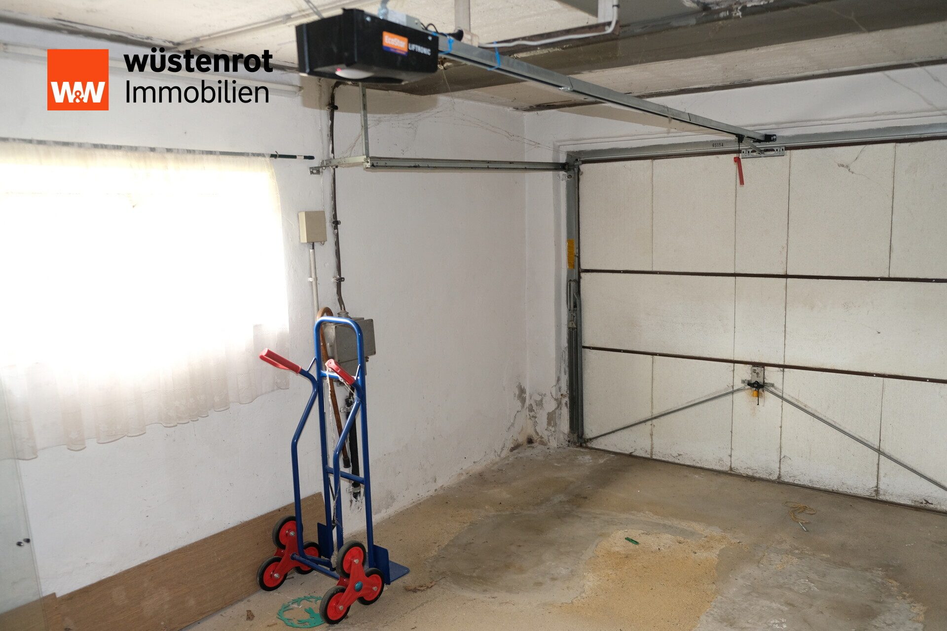 Immobilienangebot - Zwickau / Pöhlau - Alle - Charmantes EFH mit Wintergarten, Kamin & großem Grundstück – viel Potenzial