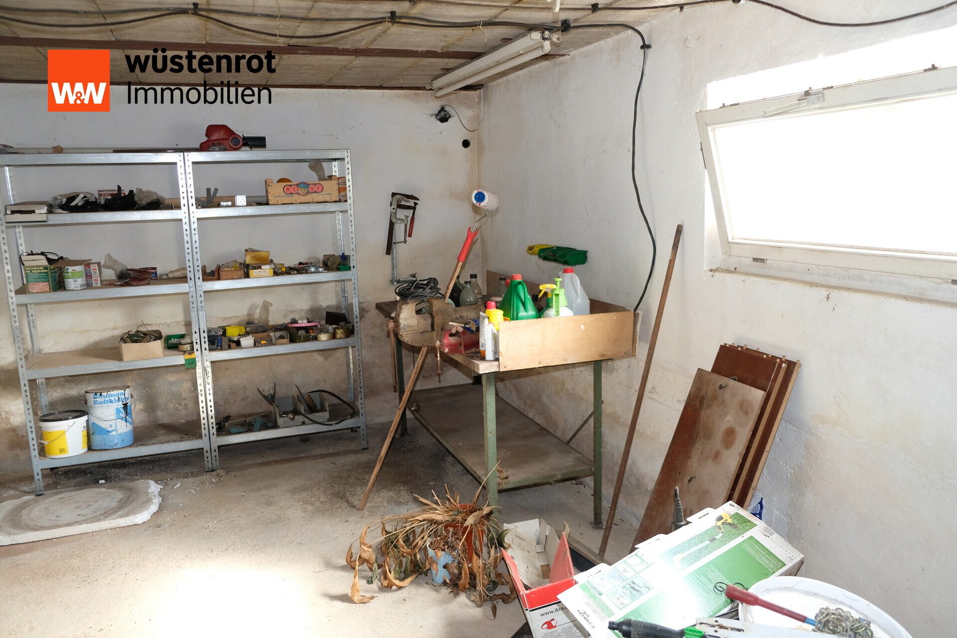 Immobilienangebot - Zwickau / Pöhlau - Alle - Charmantes EFH mit Wintergarten, Kamin & großem Grundstück – viel Potenzial