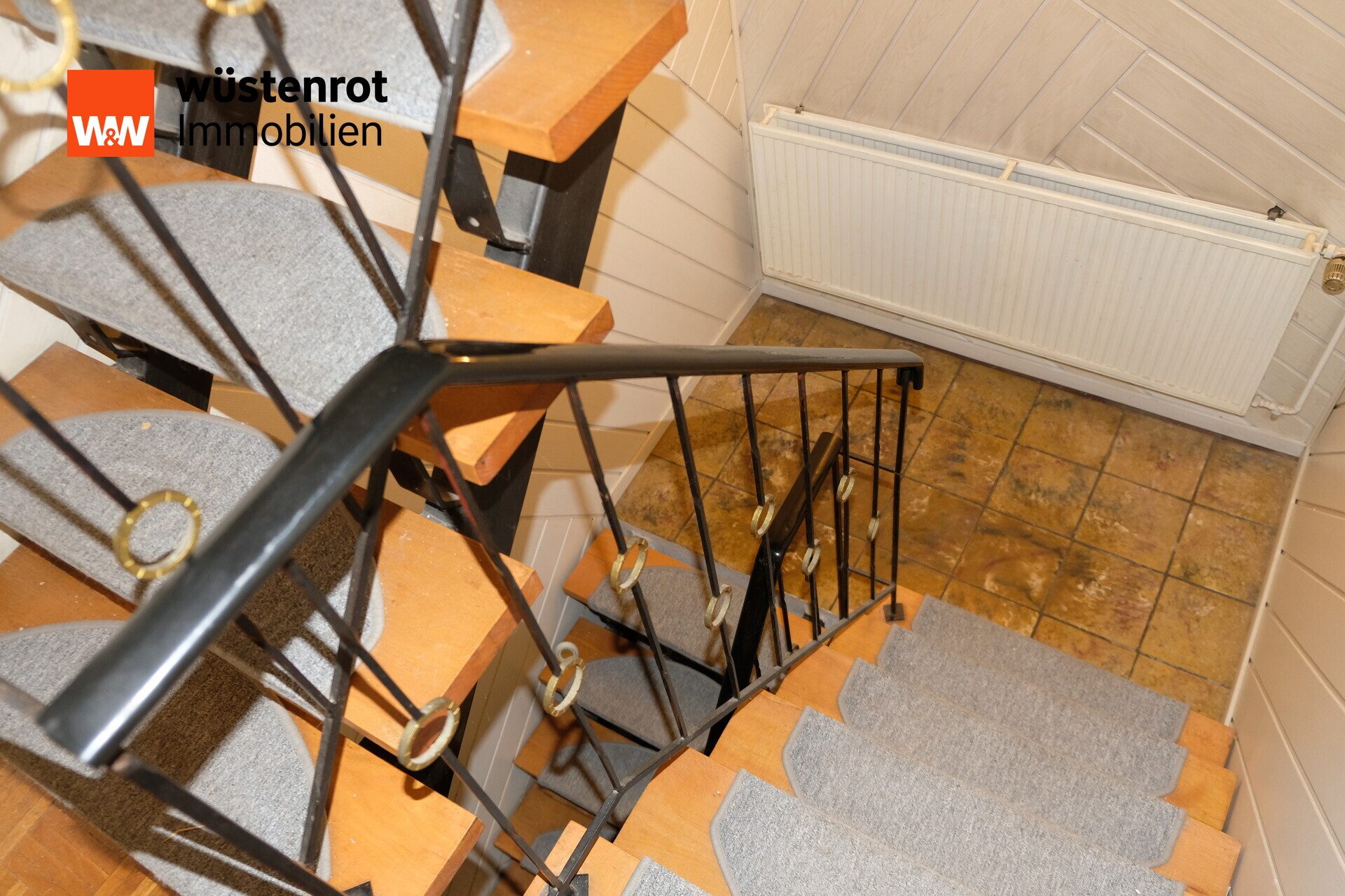 Immobilienangebot - Zwickau / Pöhlau - Alle - Charmantes EFH mit Wintergarten, Kamin & großem Grundstück – viel Potenzial