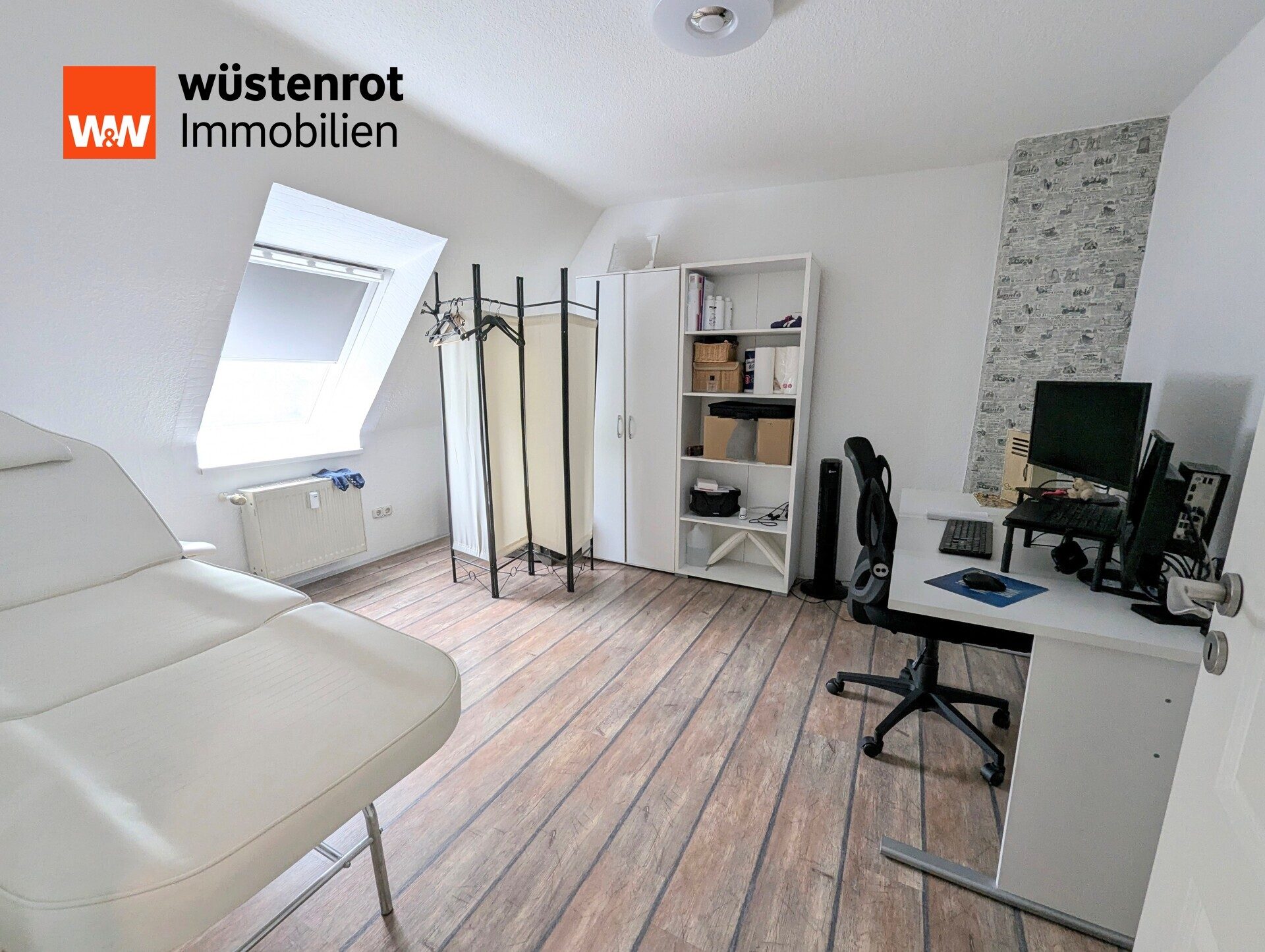 Immobilienangebot - Gelsenkirchen / Schalke - Alle - Wohnen auf zwei Ebenen: Moderne Maisonette mit sonniger Dachterrasse in Schalke, sofort Bezugsfrei
