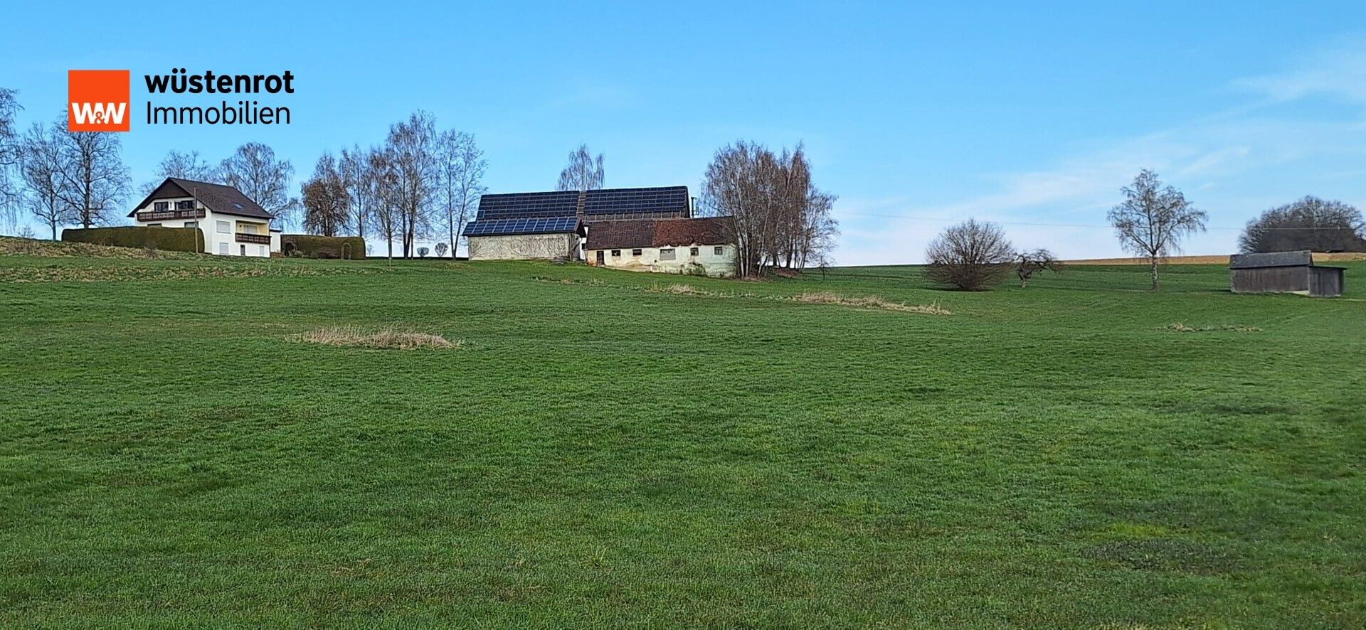 Immobilienangebot - Waldstetten - Alle - Dort wohnen, wo andere Urlaub machen
2-FMH, mögl. ELW, mehrere Grundstücke, 5 Garagen, Nebengebäude.