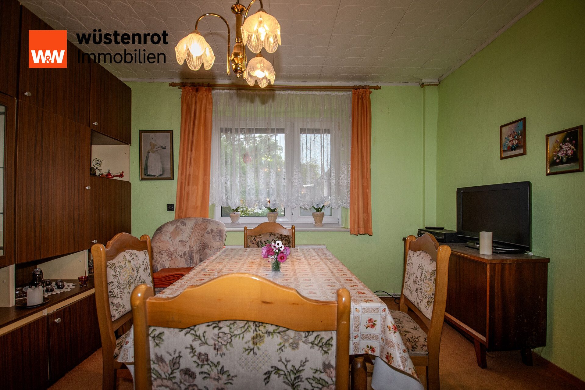 Immobilienangebot - Meuselwitz - Alle - Gemütliches Eigenheim mit 600 m² Grundstück, Gartenidylle & Fernwärme