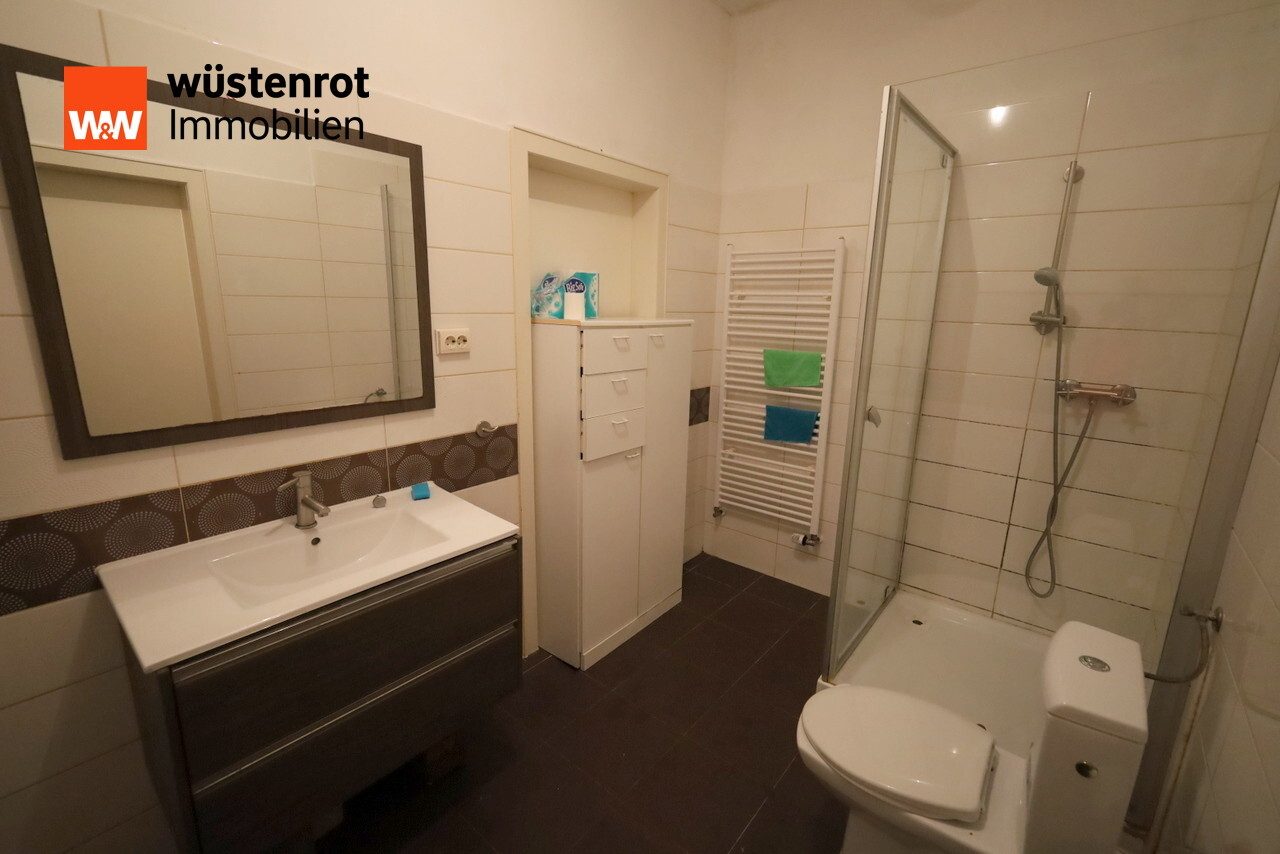 Immobilienangebot - Sulingen - Alle - Großer Resthof mit ehemaligen Stallungen, Nebengebäude und Wiese in Groß Lessen zu verkaufen