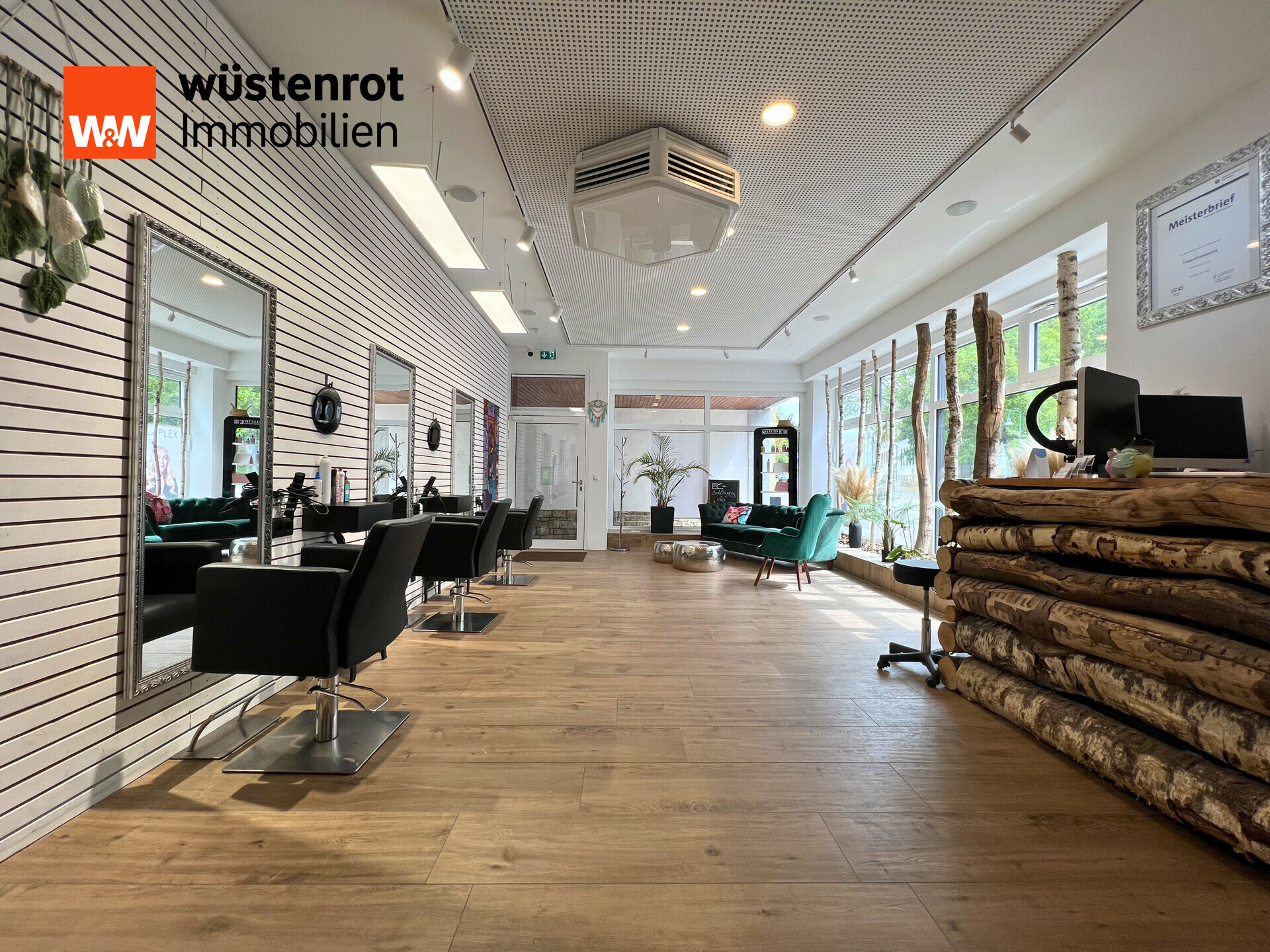 Immobilienangebot - Wörrstadt - Alle - MFH in Wörrstadt: 2 Wohnungen und Gewerbe (Friseursalon) – solide Kapitalanlage