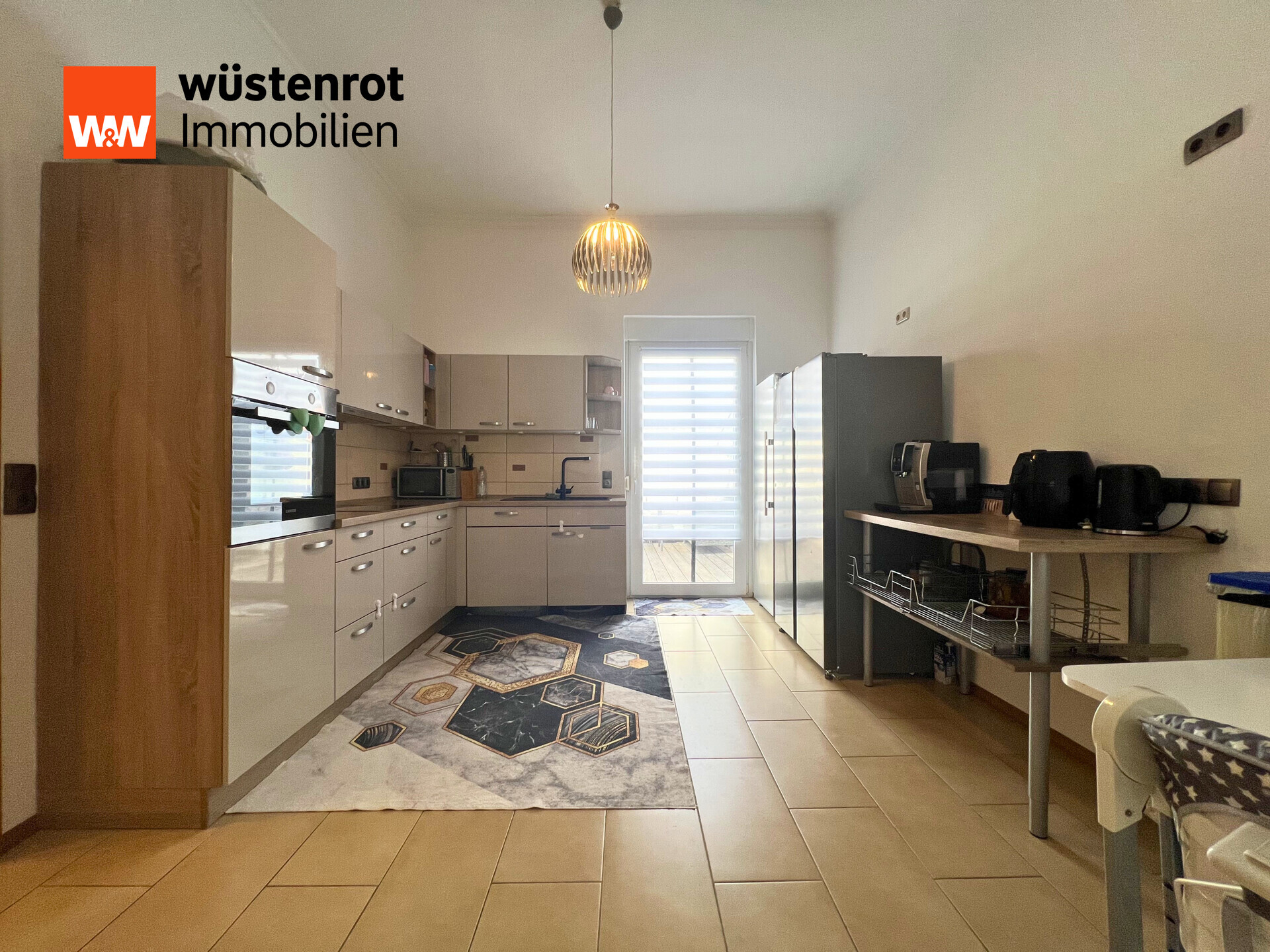 Immobilienangebot - Wörrstadt - Alle - MFH in Wörrstadt: 2 Wohnungen und Gewerbe (Friseursalon) – solide Kapitalanlage