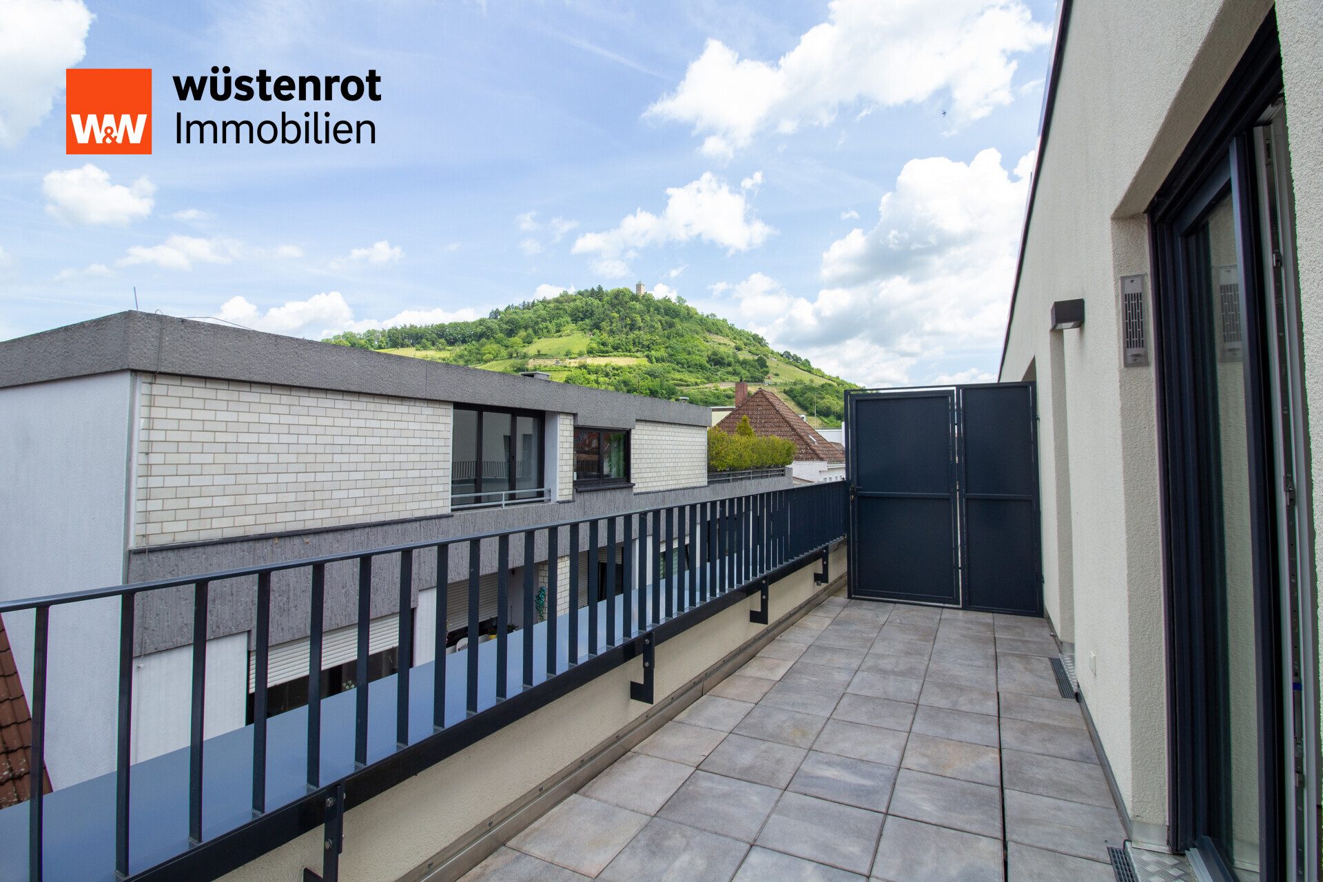Immobilienangebot - Heppenheim (Bergstraße) - Alle - Moderne 2-Zimmer-Wohnung mit XXL-Dachterrasse in zentraler Lage von Heppenheim