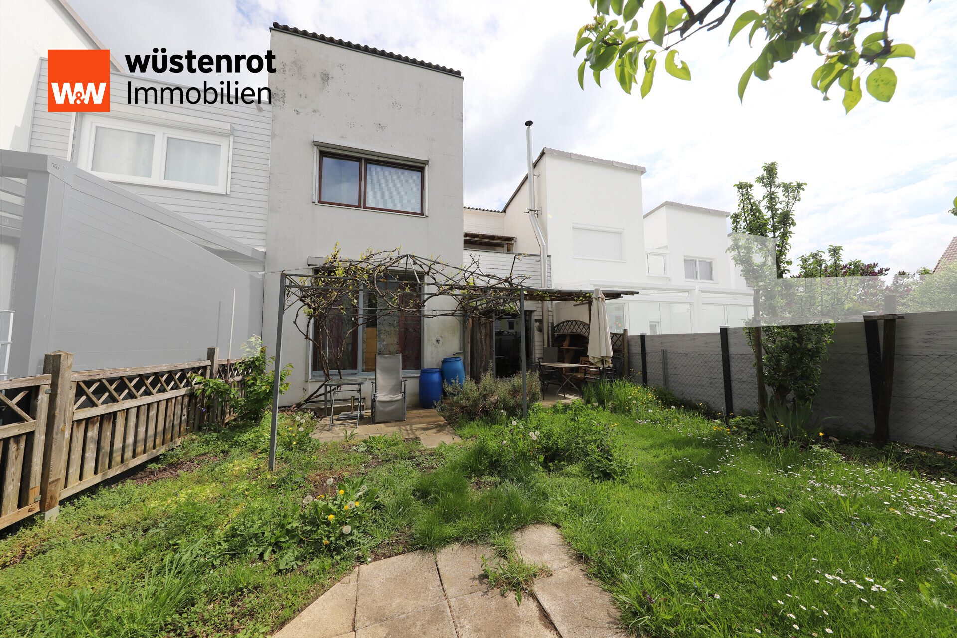 Immobilienangebot - Geislingen an der Steige - Alle - Modernes, bezahlbares Reiheneinfamilienhaus, für eine junge Familie!