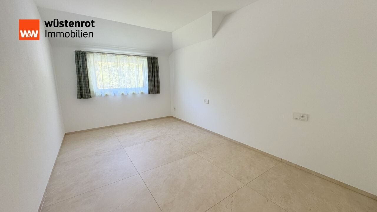 Immobilienangebot - Königsbronn / Zang - Alle - Exklusive Waldrand-Residenz: Modernes Wohnerlebnis mit Panoramablick in Königsbronn-Zang