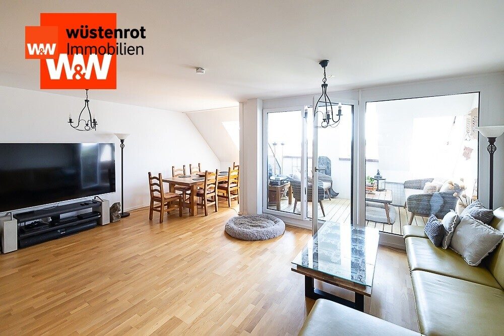 Immobilienangebot - Markt Indersdorf - Alle - Hochwertige OG/Maisonette Whg. mit Panoramablick. 135 m2 Wfl. mit Keller, Lift u. Tgg. m. Wallbox