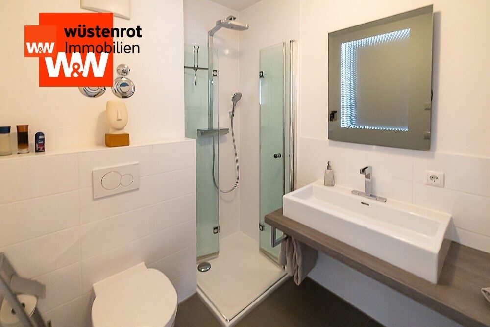 Immobilienangebot - Markt Indersdorf - Alle - Hochwertige OG/Maisonette Whg. mit Panoramablick. 135 m2 Wfl. mit Keller, Lift u. Tgg. m. Wallbox