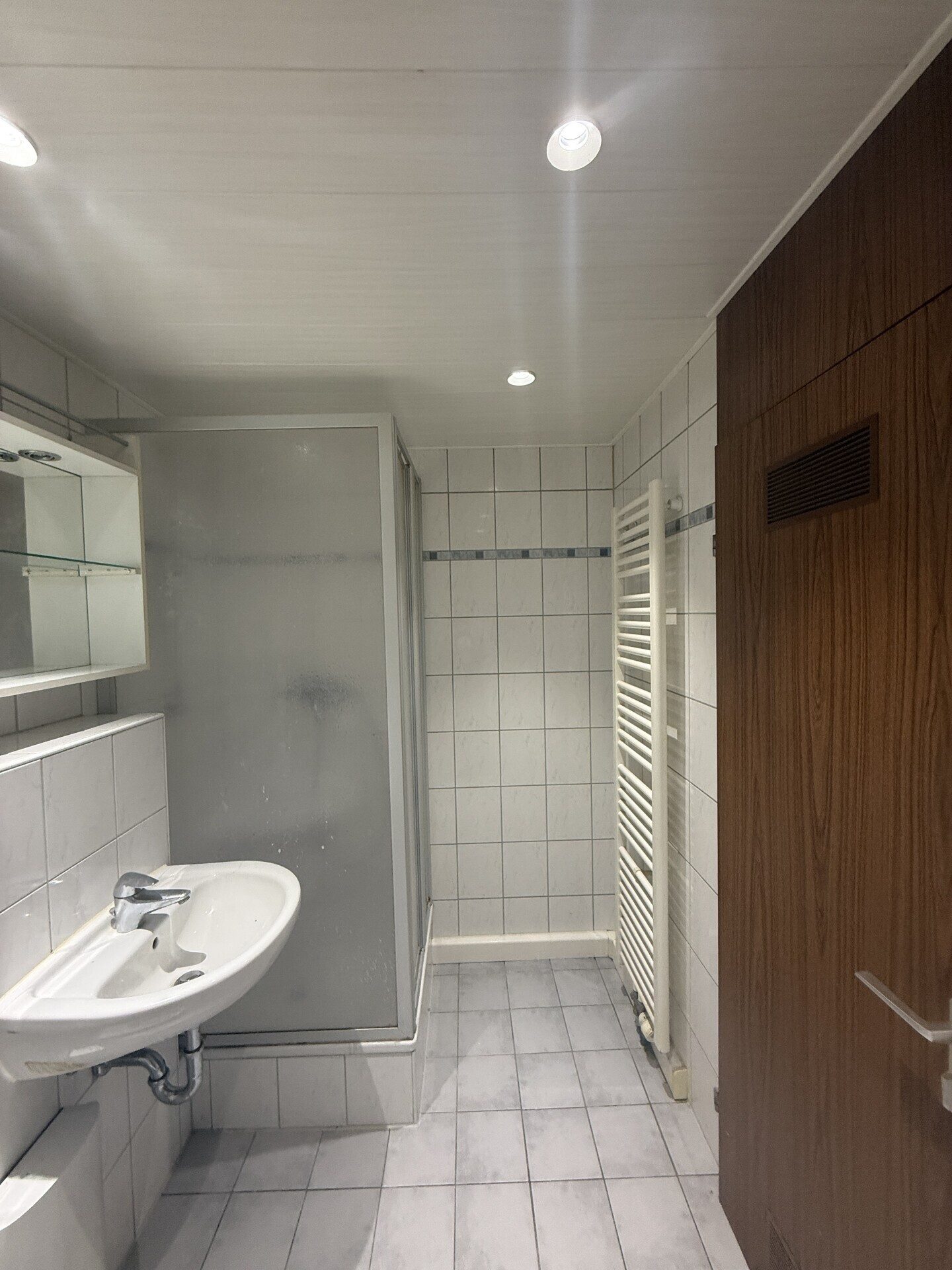 Immobilienangebot - Karlsruhe - Alle - 86 m² Terrassenwohnung mit Stellplatz am Rüppurrer Schloss in KA