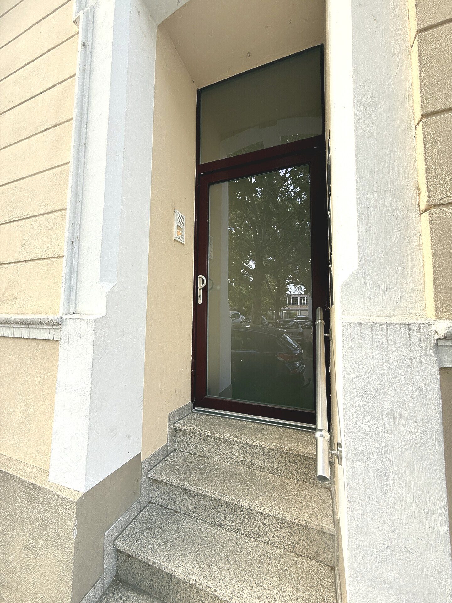 Immobilienangebot - Frankenthal (Pfalz) - Alle - Denkmalgeschütztes Jugendstilhaus mit 3 komplett renovierten 70 m² Wohnungen in Frankenthal