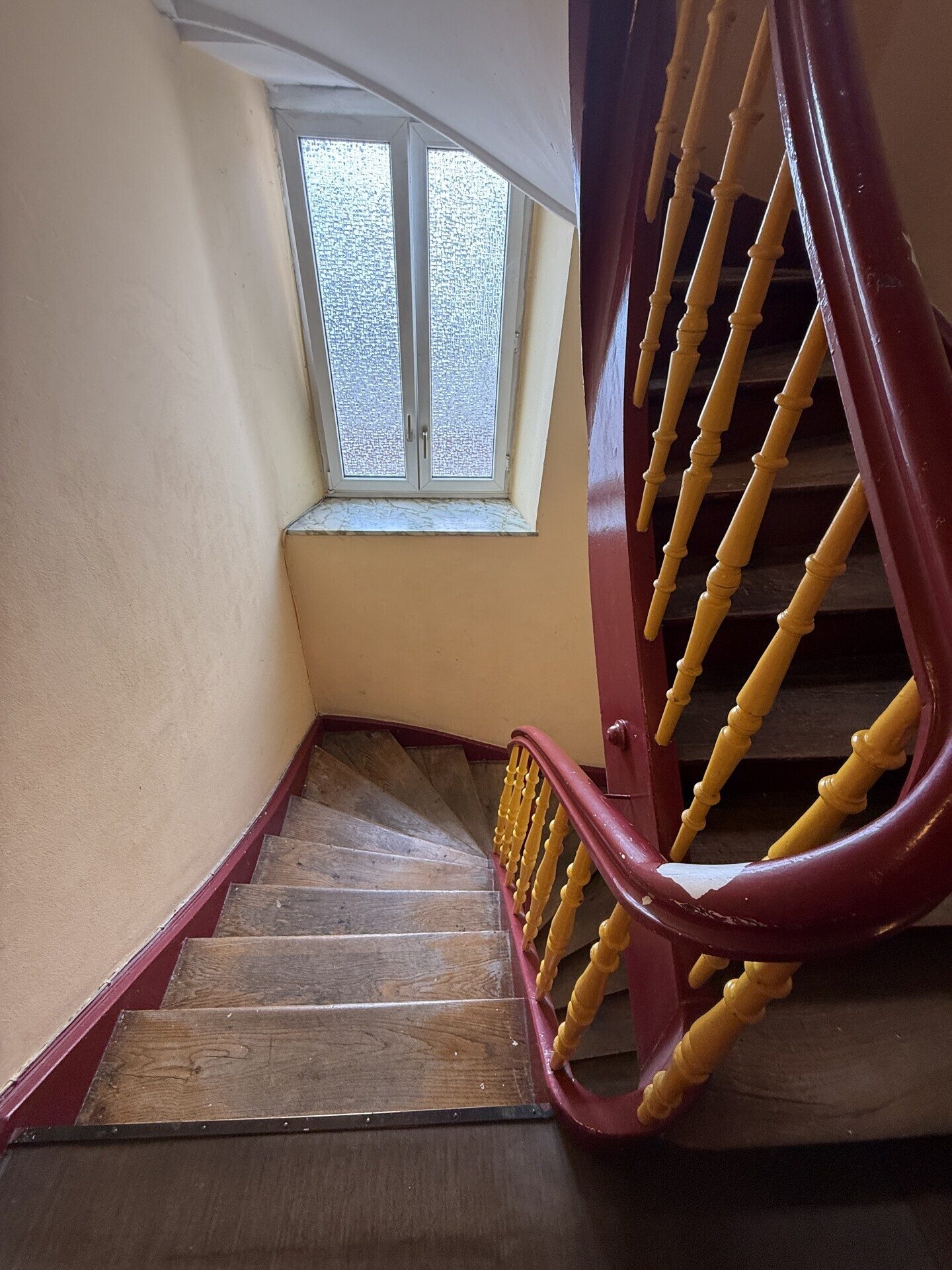 Immobilienangebot - Frankenthal (Pfalz) - Alle - Denkmalgeschütztes Jugendstilhaus mit 3 komplett renovierten 70 m² Wohnungen in Frankenthal