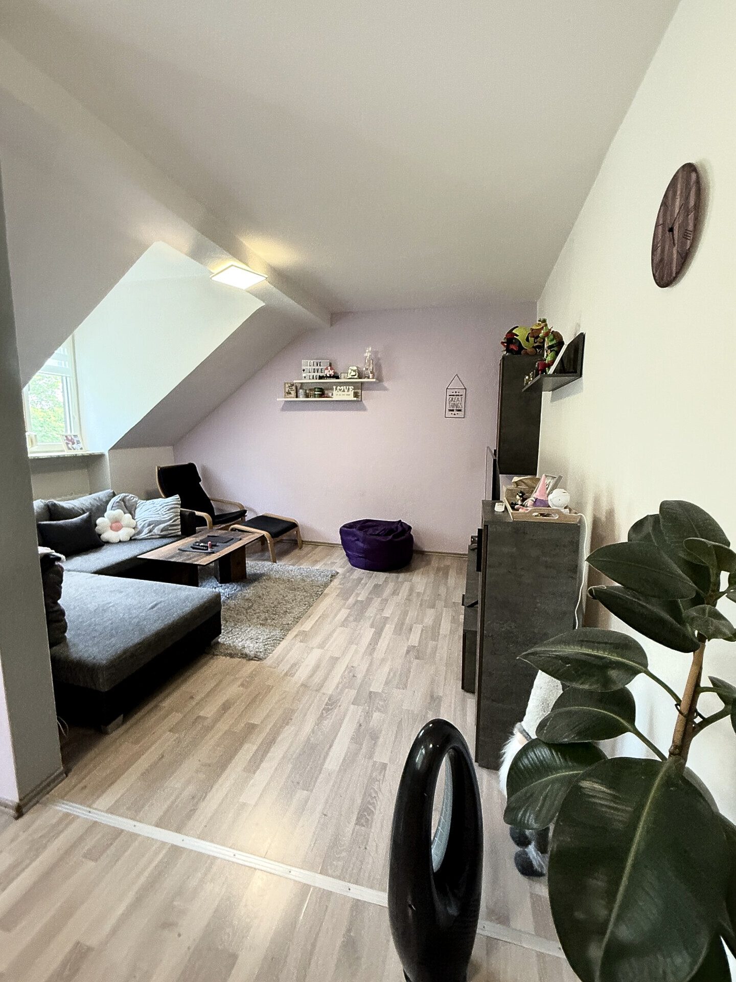 Immobilienangebot - Frankenthal (Pfalz) - Alle - Denkmalgeschütztes Jugendstilhaus mit 3 komplett renovierten 70 m² Wohnungen in Frankenthal