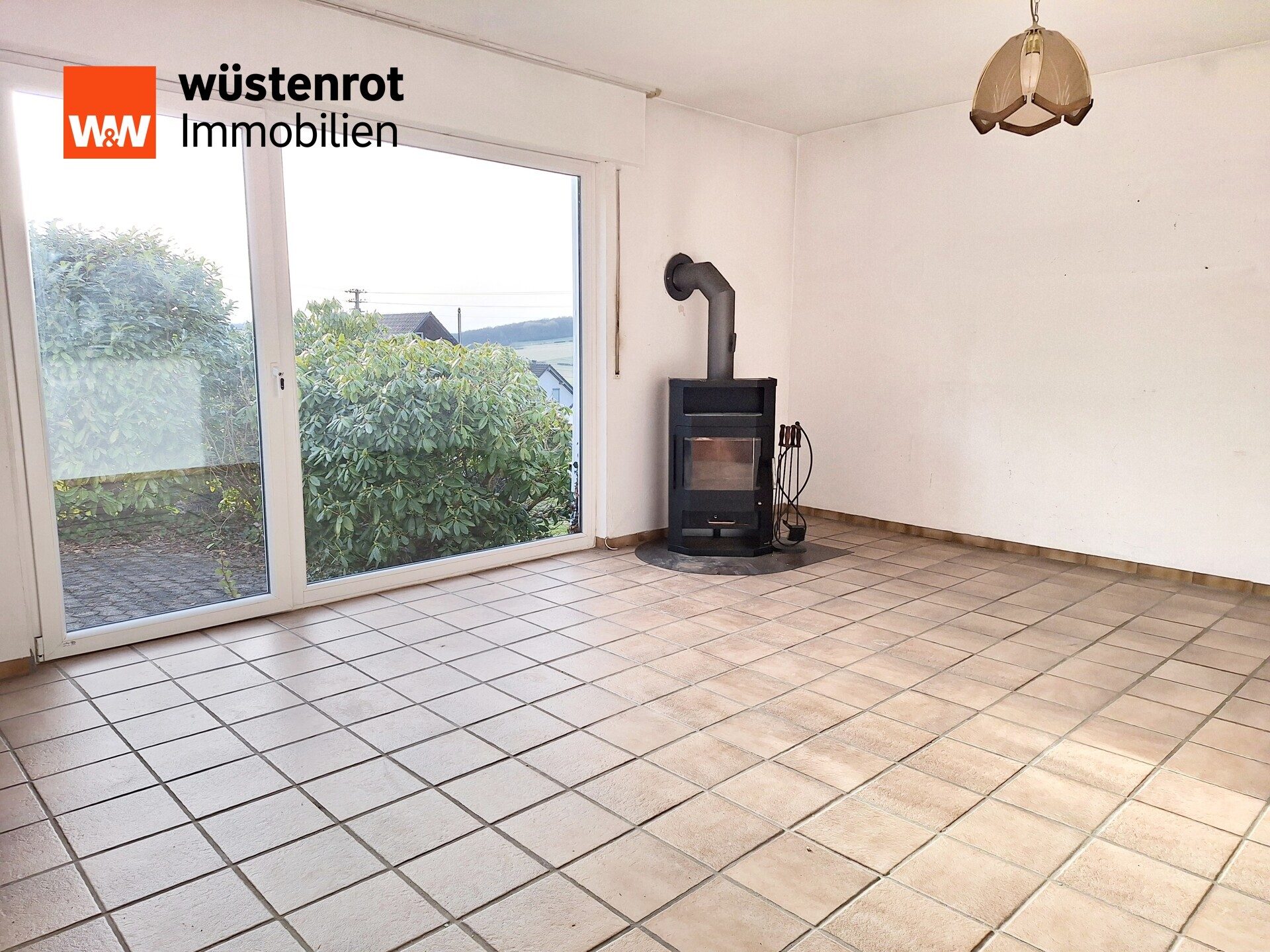 Immobilienangebot - Wilnsdorf / Gernsdorf - Alle - ***Attraktives Einfamilienhaus mit Einliegerwohnung und Ausbaupotenzial!***