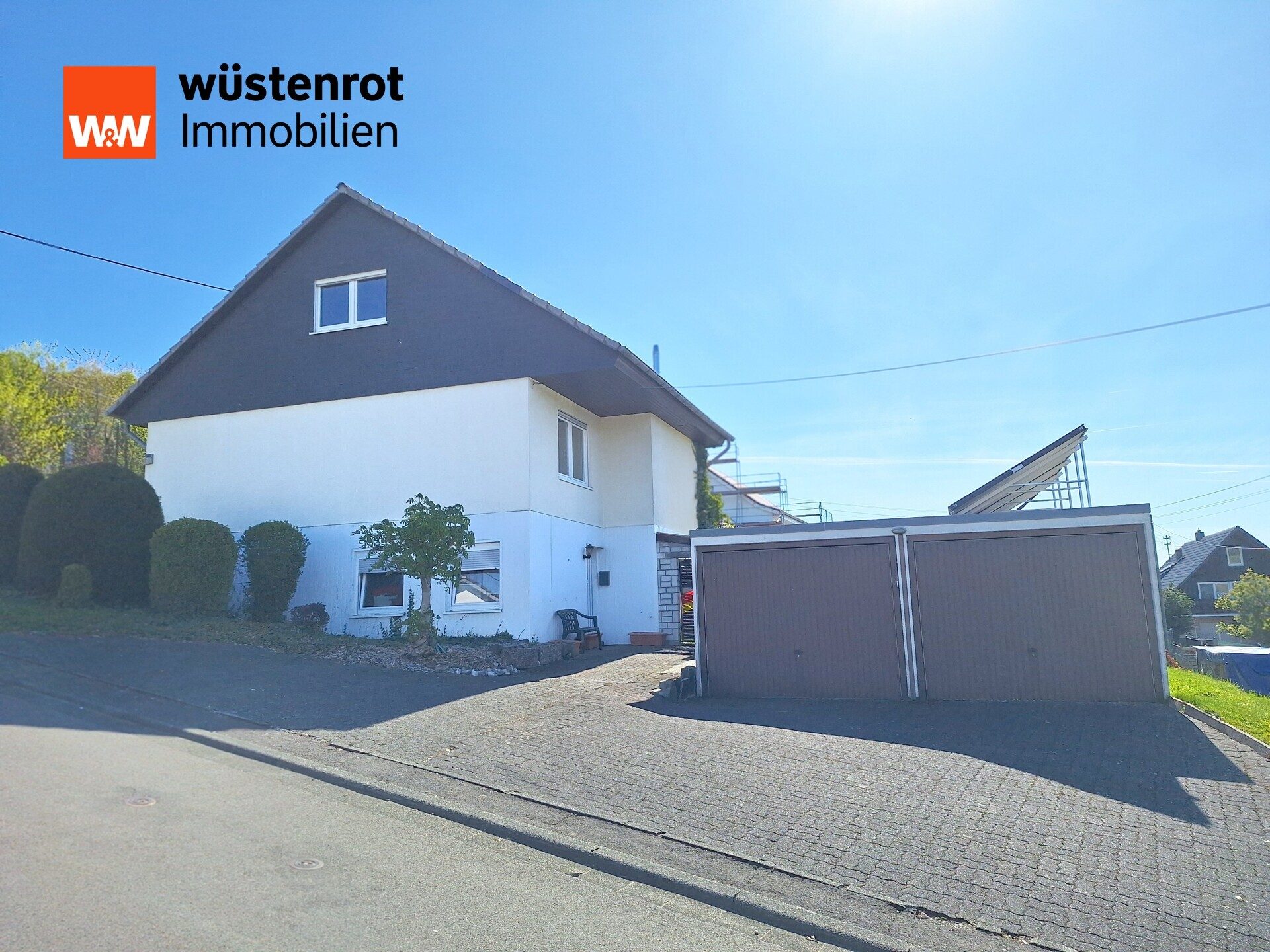 Immobilienangebot - Wilnsdorf / Gernsdorf - Alle - ***Attraktives Einfamilienhaus mit Einliegerwohnung und Ausbaupotenzial!***