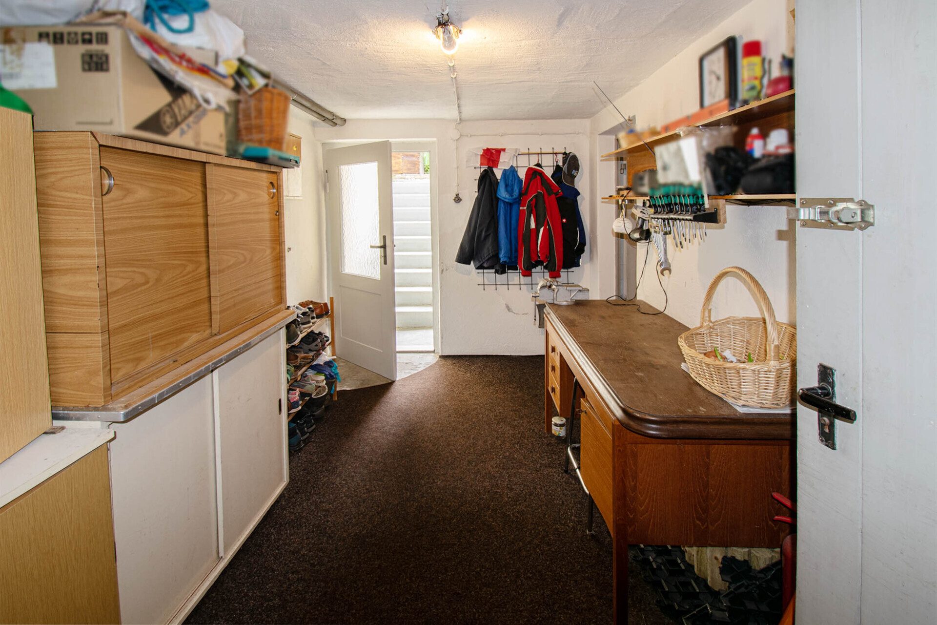 Immobilienangebot - Waiblingen - Alle - TOP-Infrastruktur und dennoch ruhig gelegen: Reihenmittelhaus mit Ausbaupotential!