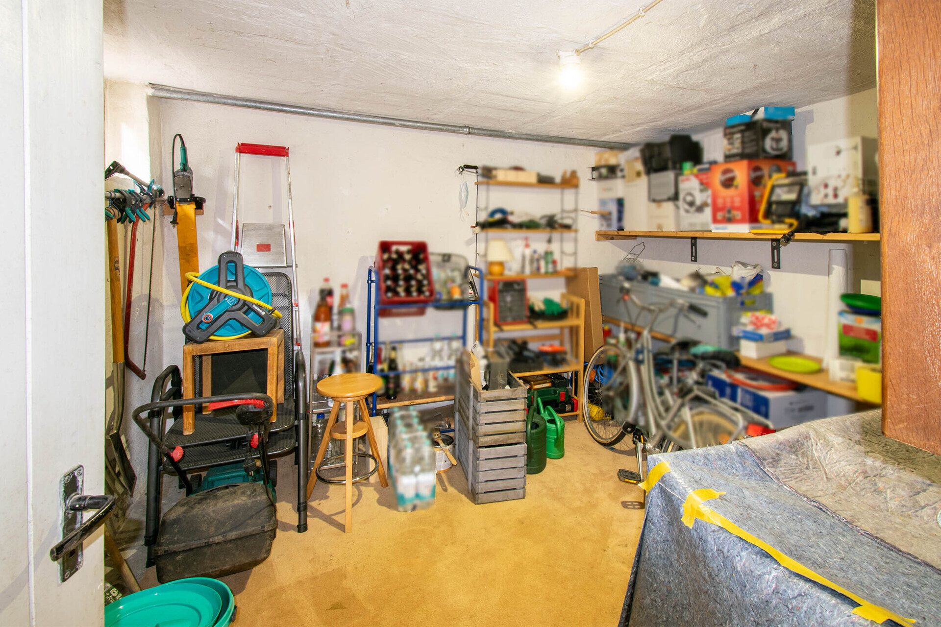 Immobilienangebot - Waiblingen - Alle - TOP-Infrastruktur und dennoch ruhig gelegen: Reihenmittelhaus mit Ausbaupotential!