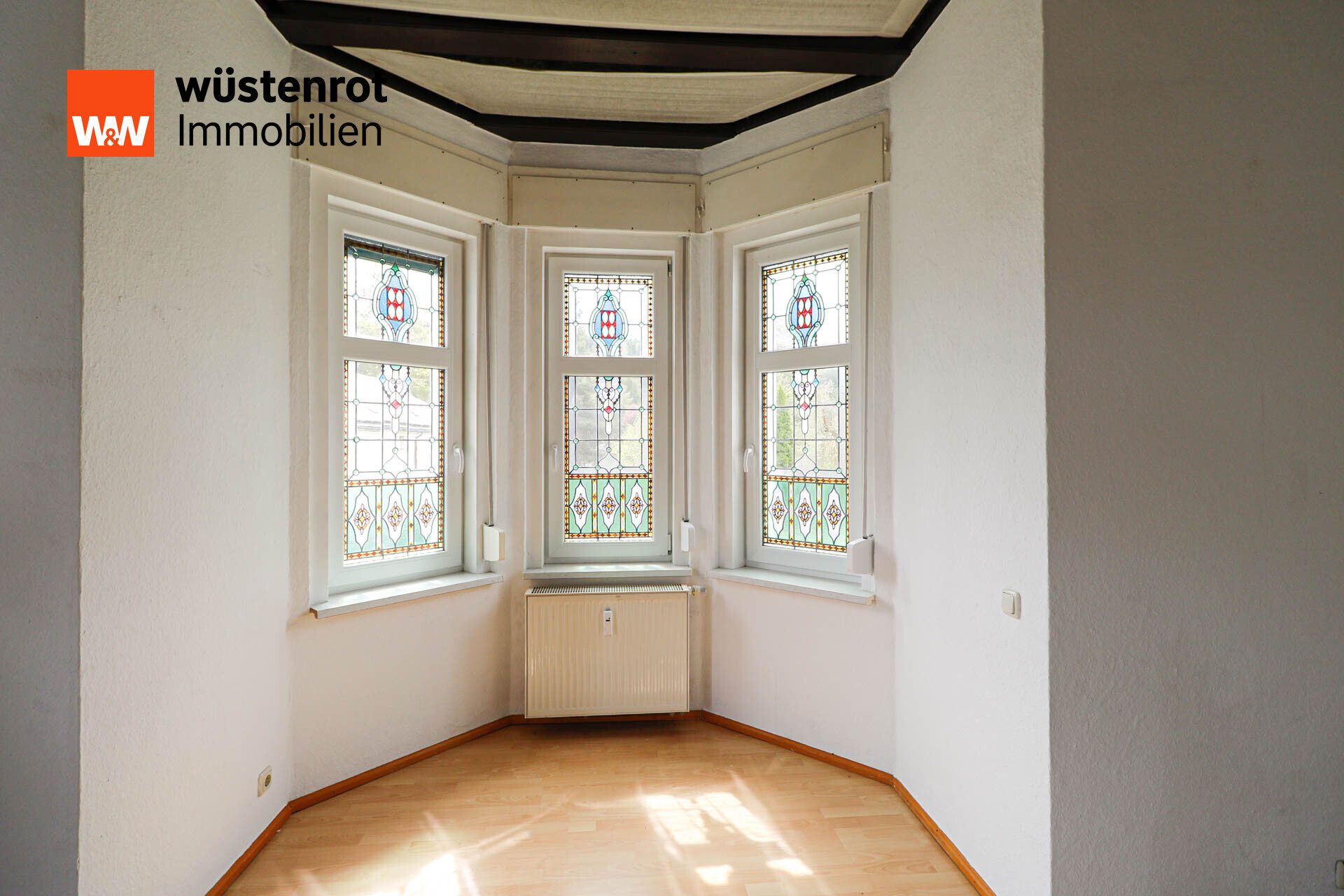 Immobilienangebot - Bad Elster - Alle - Stilvoll, elegant investiert - Sichern Sie sich jetzt Ihre Kapitalanlage im Kurort Bad Elster!