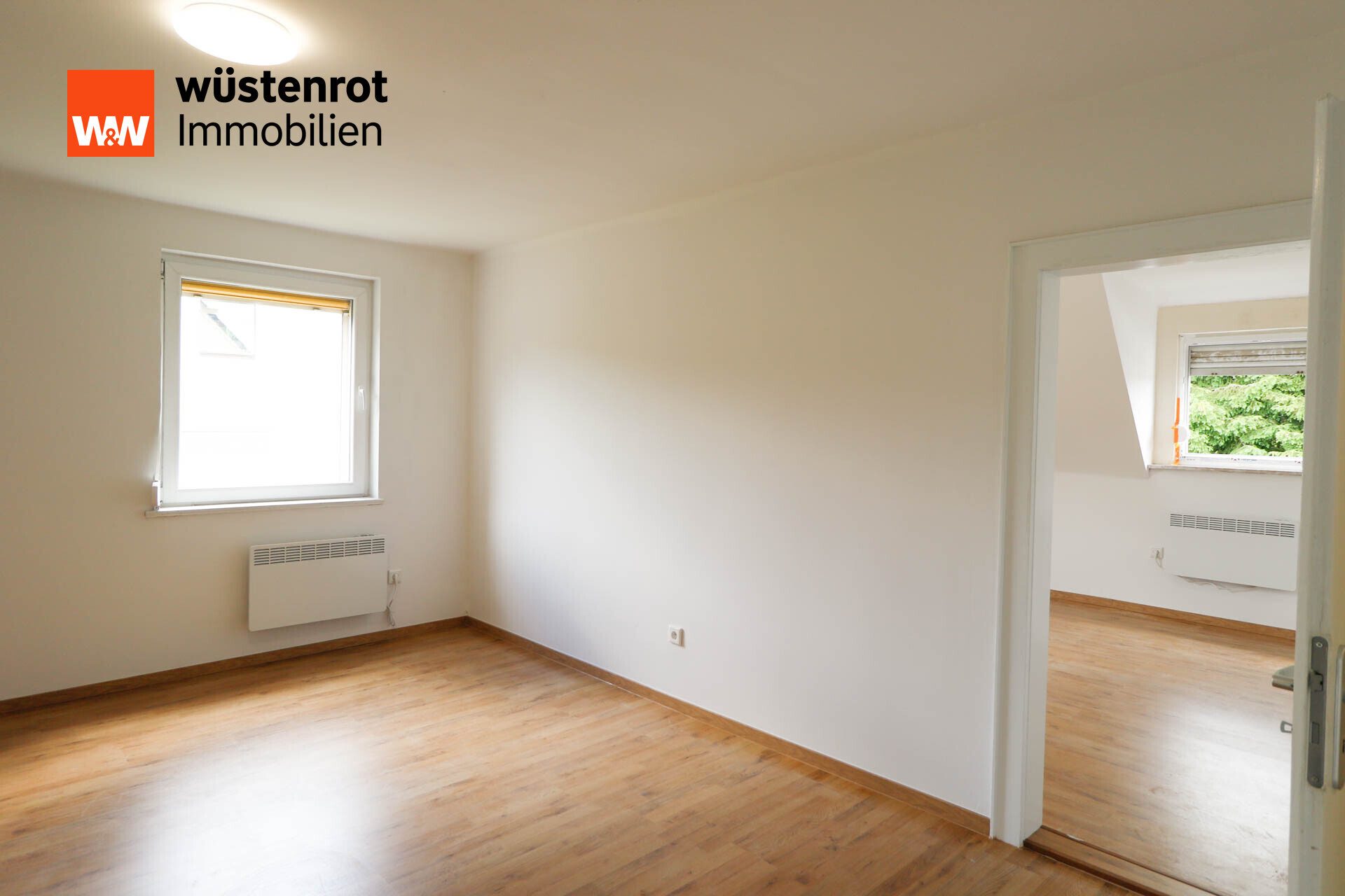 Immobilienangebot - Naila - Alle - Erst Bezug: Top Sanierte Dachgeschosswohnung in Naila!