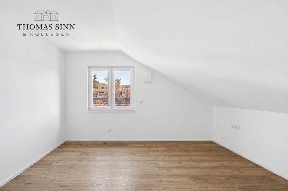 Immobilienangebot - Heilbronn - Alle - Hochwertige 4 Zimmer DG-Whg in vollständig saniertem Dreifamilienhaus mit bester Energieeffizienz A+