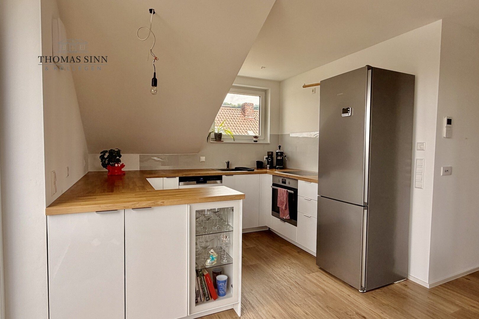 Immobilienangebot - Heilbronn - Alle - Hochwertige 4 Zimmer DG-Whg in vollständig saniertem Dreifamilienhaus mit bester Energieeffizienz A+