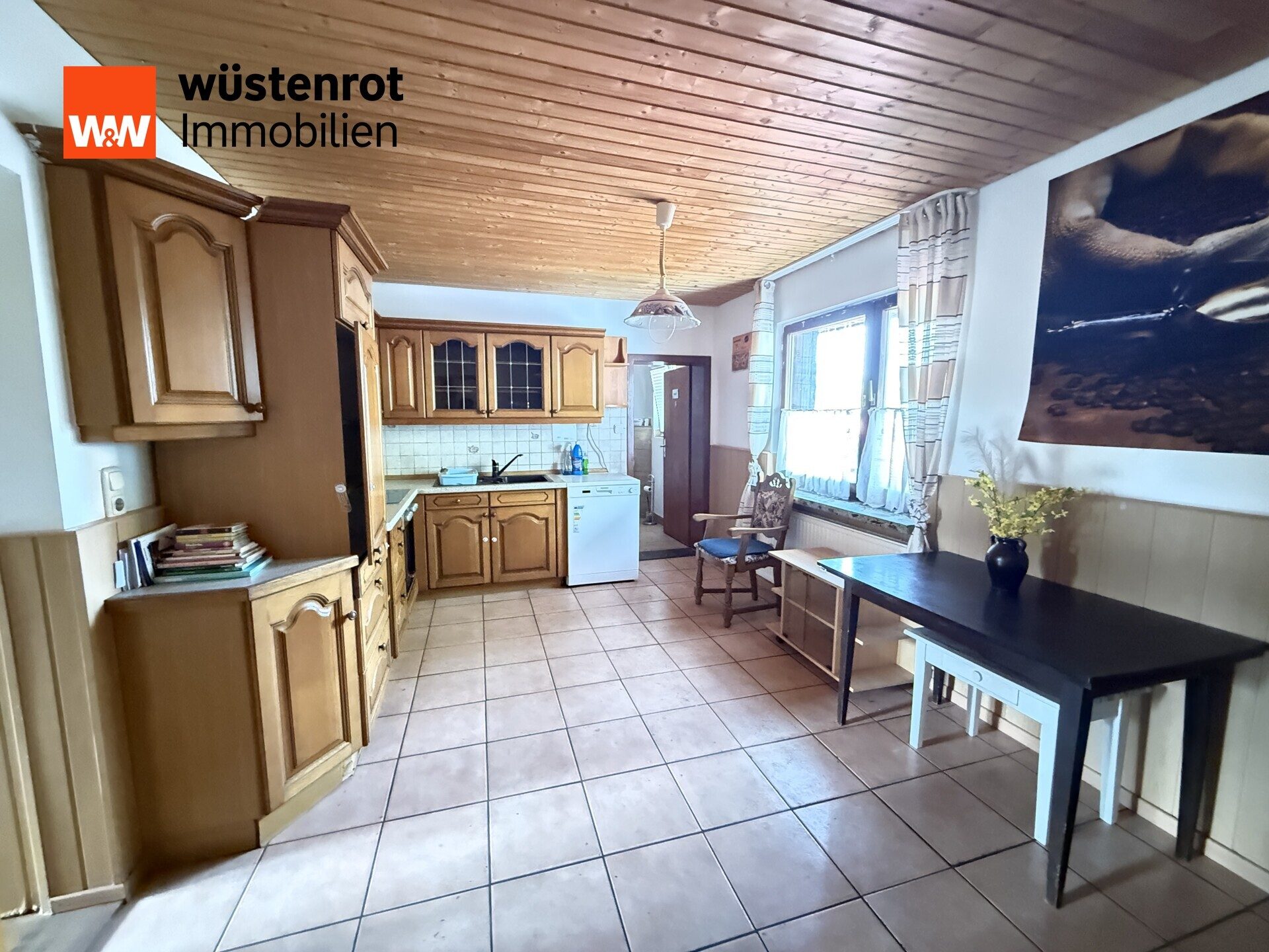 Immobilienangebot - Flettmar - Alle - Traumhaft schönes Grundstück mit sanierungsbedürftigem Einfamilienhaus, Garage und Nebengebäude