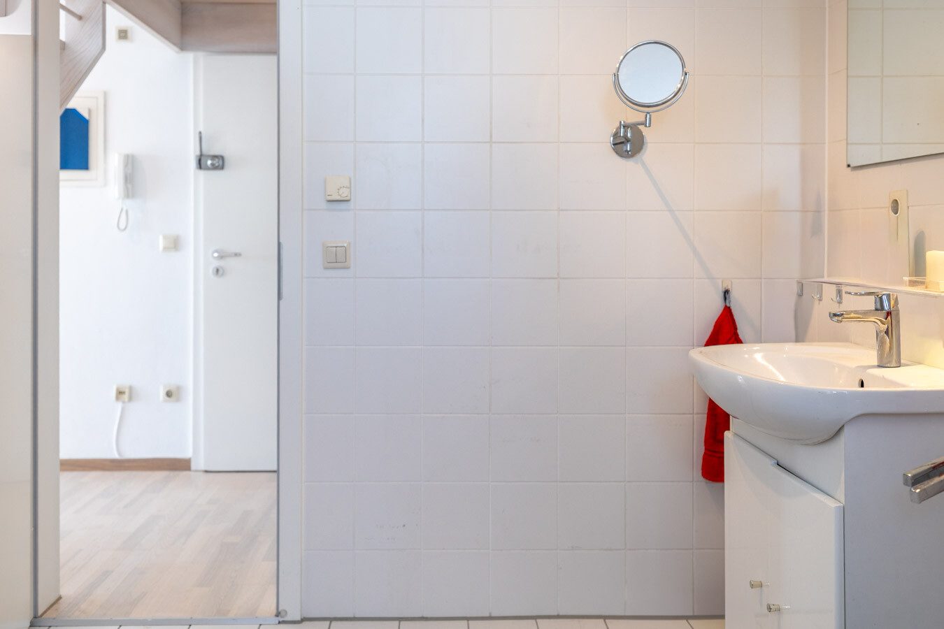Immobilienangebot - Buchloe - Alle - Familienfreundliche Maisonette mit Südbalkon & ausgebautem Dachspitz – sofort bezugsfrei
