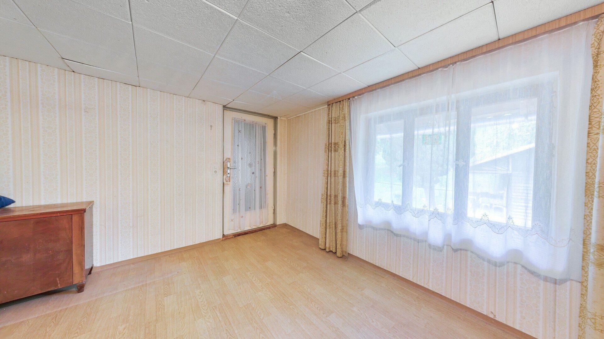 Immobilienangebot - Böhen - Alle - Ein Refugium für Individualisten - komplette Alleinlage - mit Feld, Wald & eigener Wasserquelle