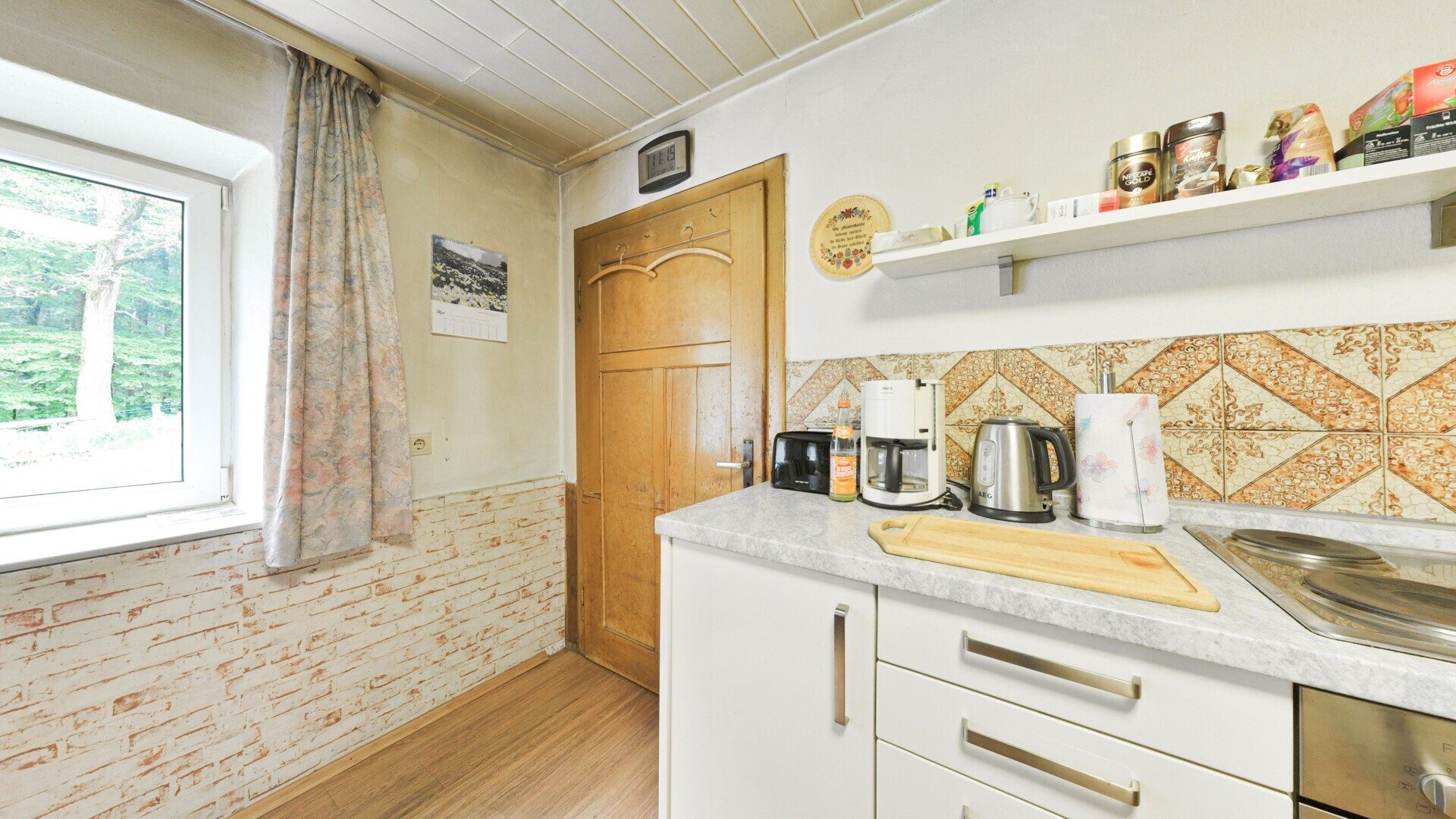 Immobilienangebot - Böhen - Alle - Ein Refugium für Individualisten - komplette Alleinlage - mit Feld, Wald & eigener Wasserquelle