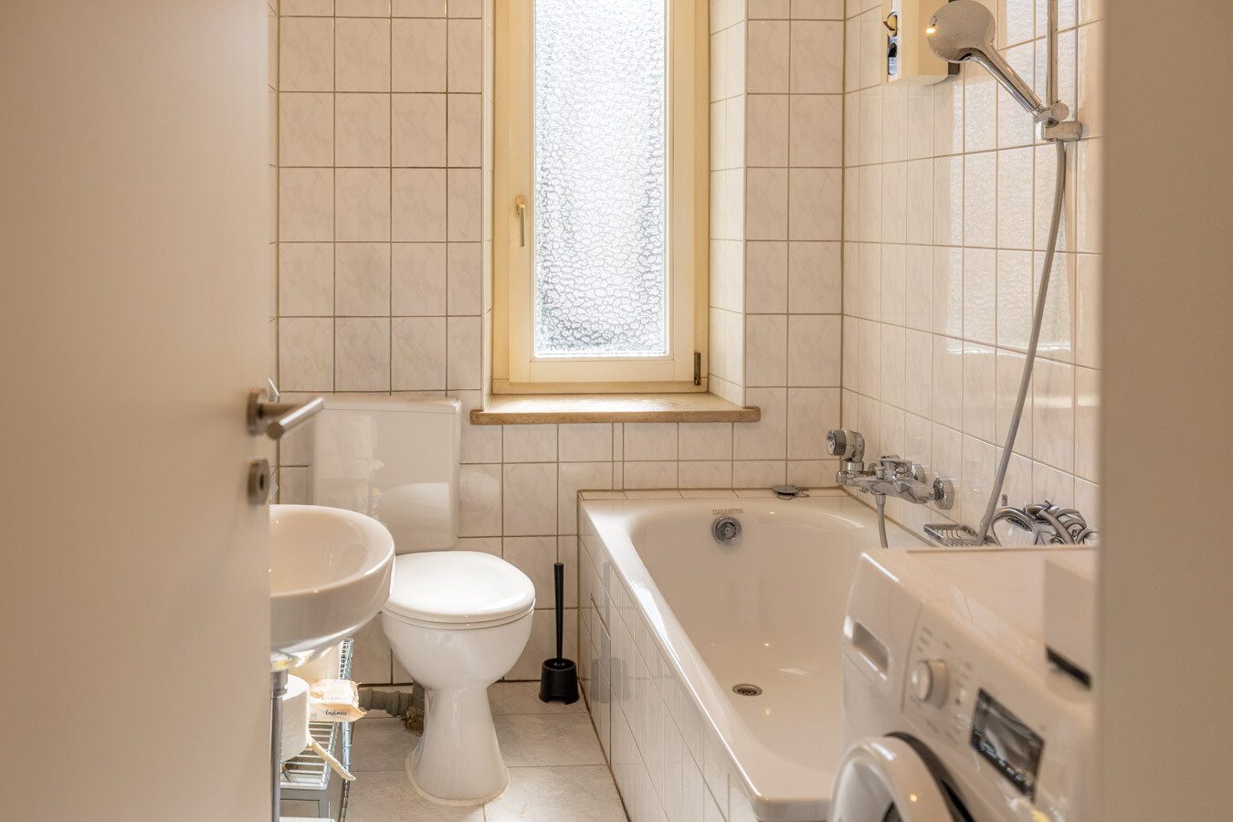 Immobilienangebot - Augsburg - Alle - Gut geschnittene 2 ZKB mit Balkon in zentraler Lage mit Wohlfühlcharakter