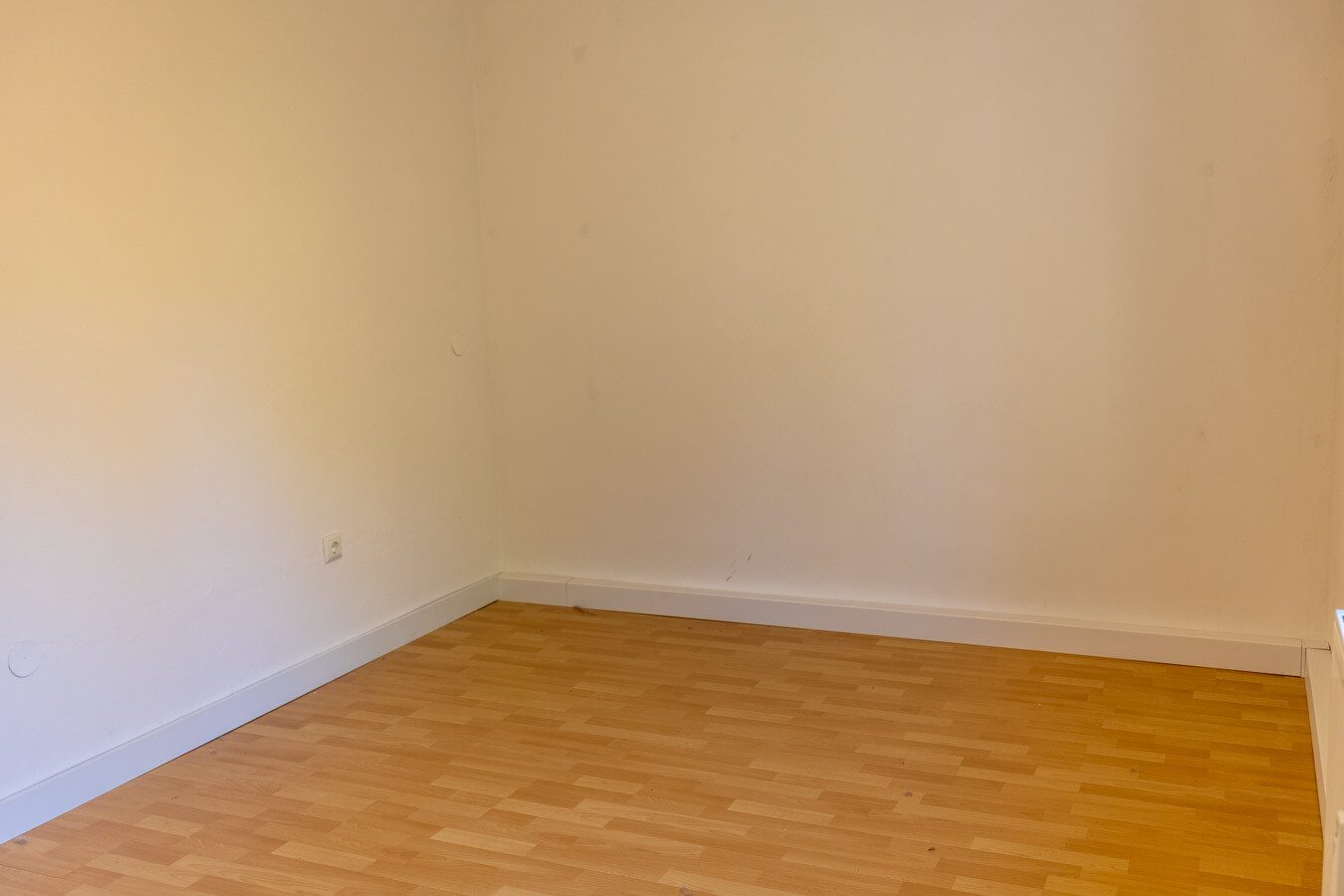 Immobilienangebot - Augsburg - Alle - Gut geschnittene 2 ZKB mit Balkon in zentraler Lage mit Wohlfühlcharakter