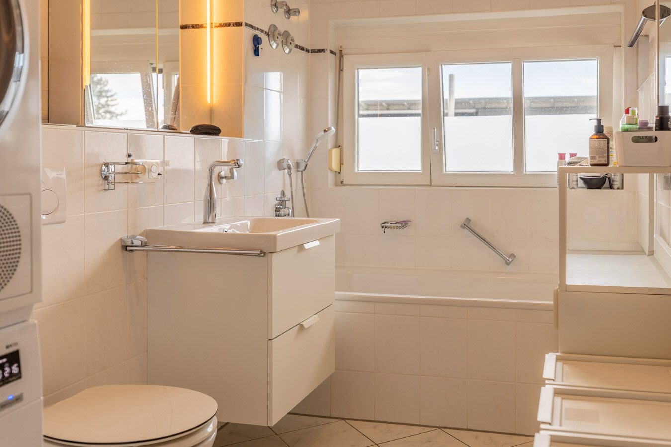 Immobilienangebot - Fürstenfeldbruck - Alle - Sonne, Ruhe, Zuhause - Eine stilvolle Penthaus-Wohnung mit extragroßer Süd-Dachterrasse