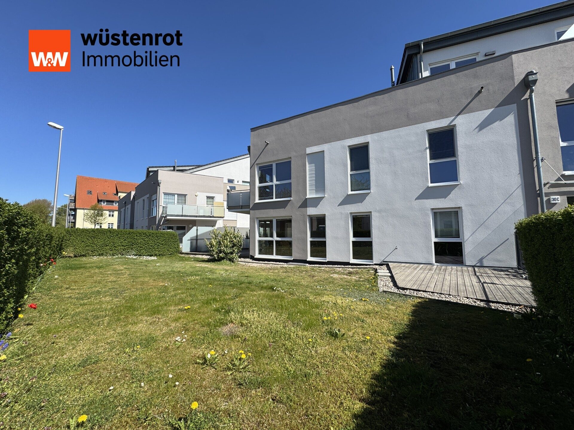Immobilienangebot - Stralsund / Andershof - Alle - Altersgerechter Wohnkomfort mit zwei Terrassen und eigenem Garten in Andershof