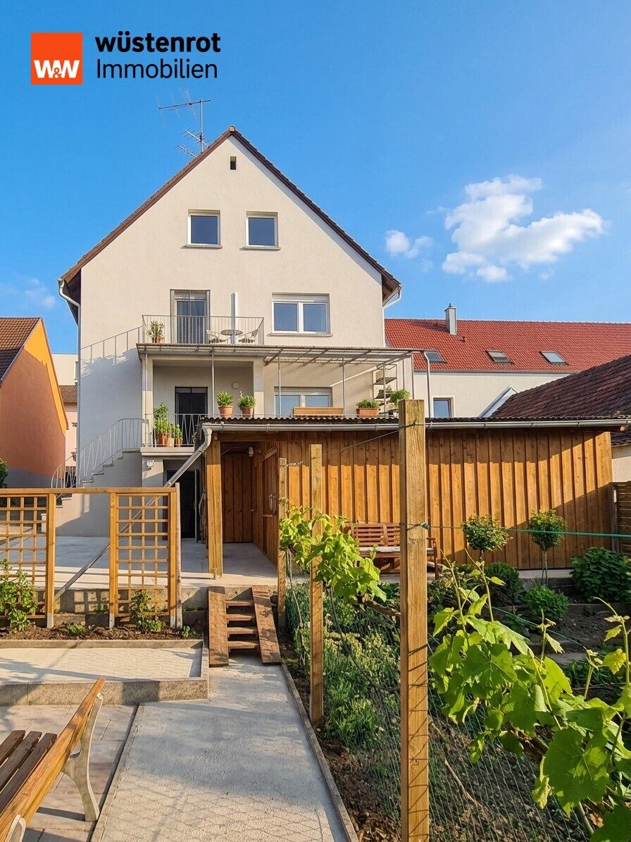 Immobilienangebot - Kindsbach - Alle - Großzügiges Zweifamilienhaus mit weitläufigem Grundstück - vielseitig nutzbar